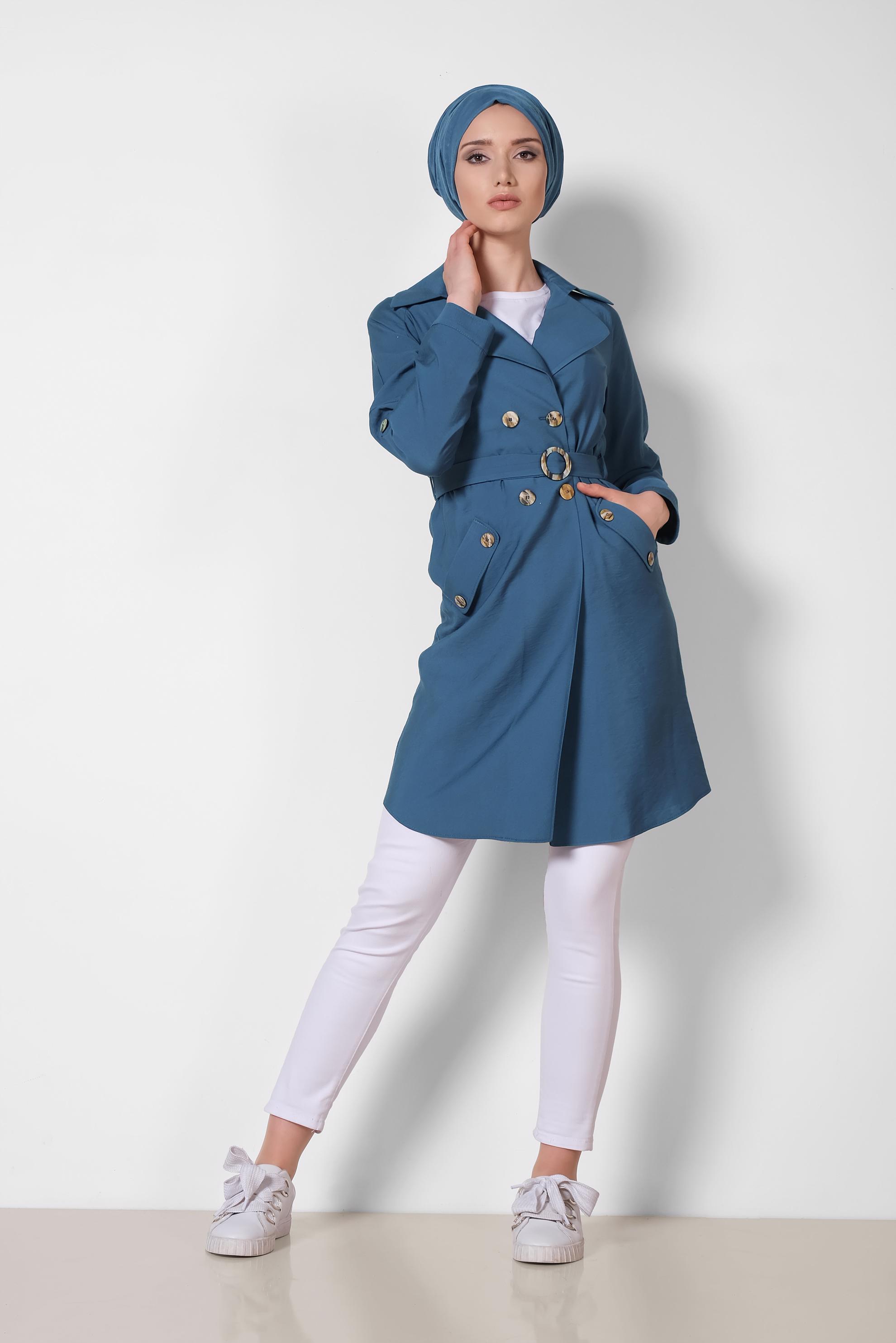 Tesettür giyim LACİVERT KRUVAZE YAKA OMUZLARI VOLANLI CEKET 4057