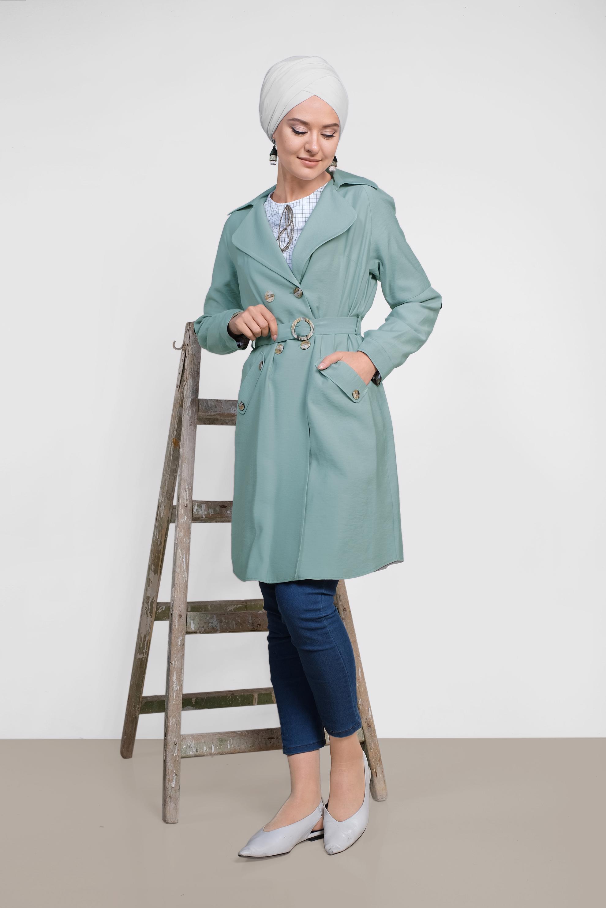 Tesettür giyim MAVİ KRUVAZE YAKA OMUZLARI VOLANLI CEKET 4057