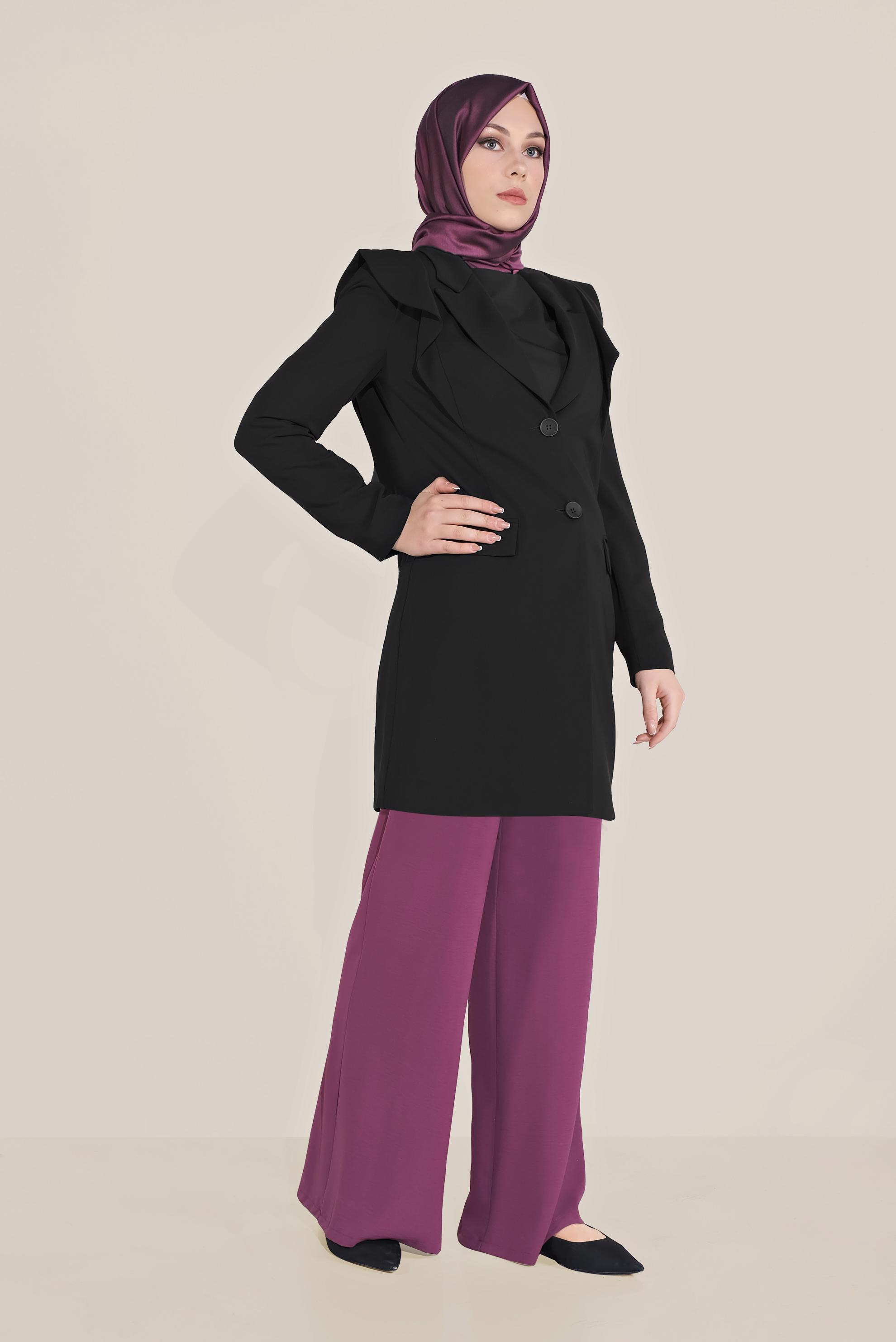 Tesettür giyim SİYAH  KRUVAZE YAKA OMUZLARI VOLANLI CEKET 40579 