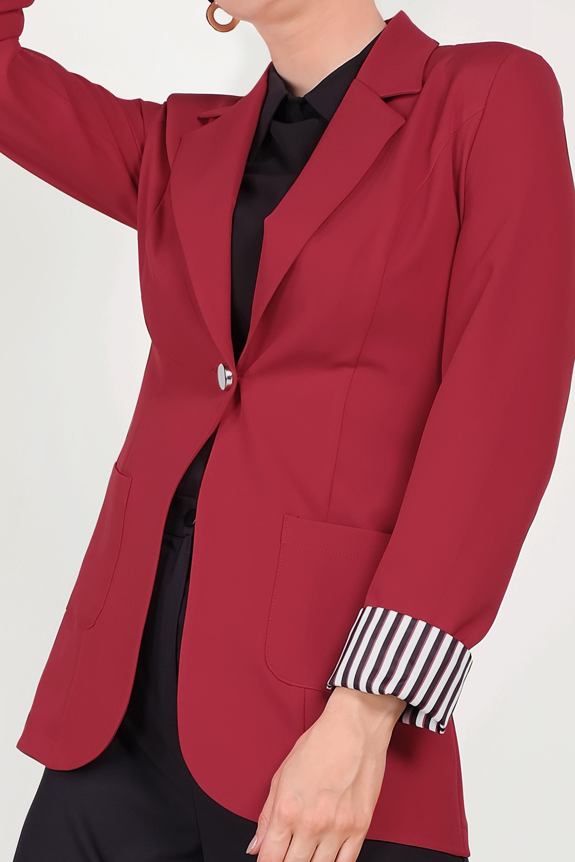 Tesettür giyim KIRMIZI DÜĞMELİ KLASİK KESİM CEKET 40725