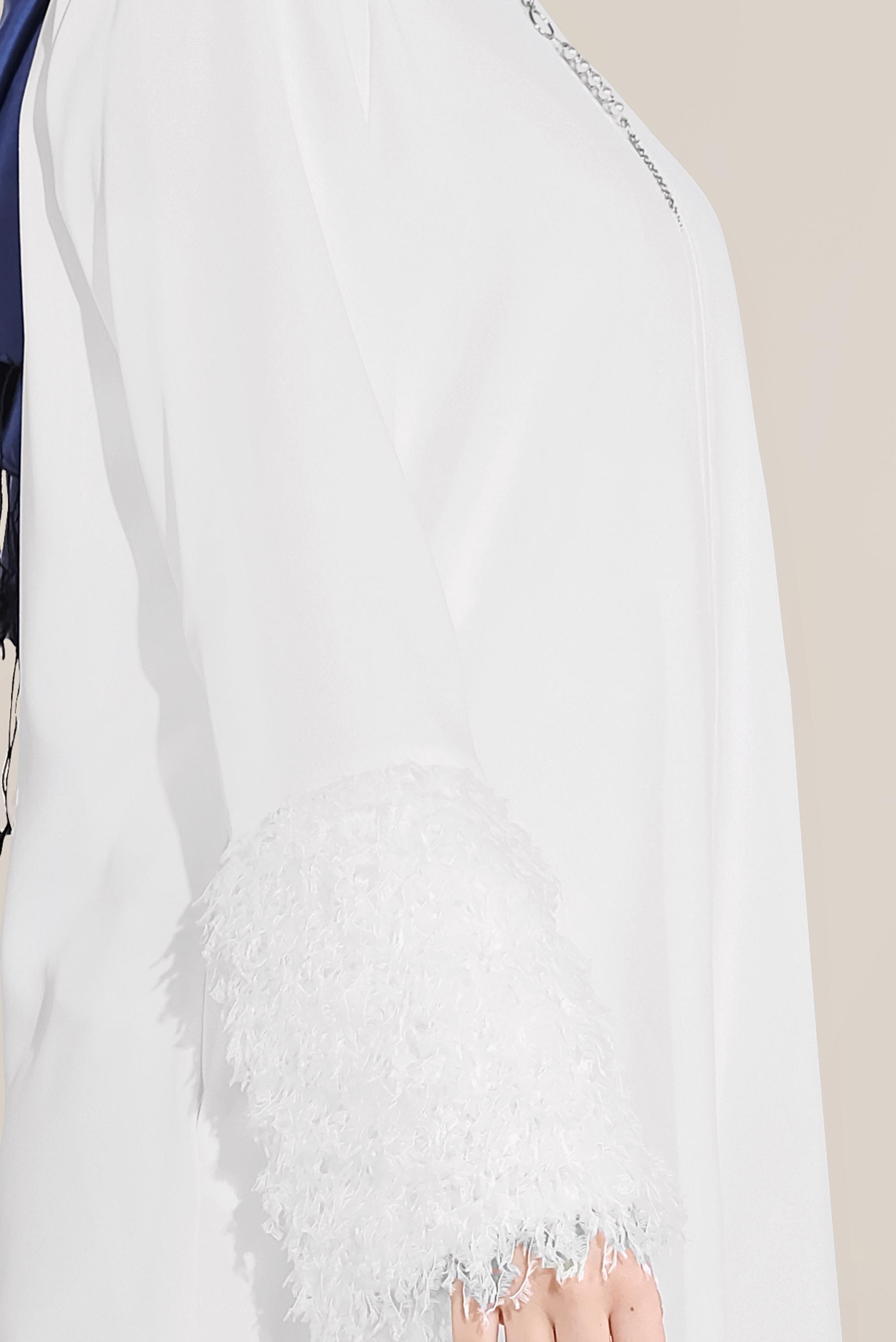 Tesettür giyim BEYAZ SAÇAKLI FERMUARLI GİY ÇIK 40731 