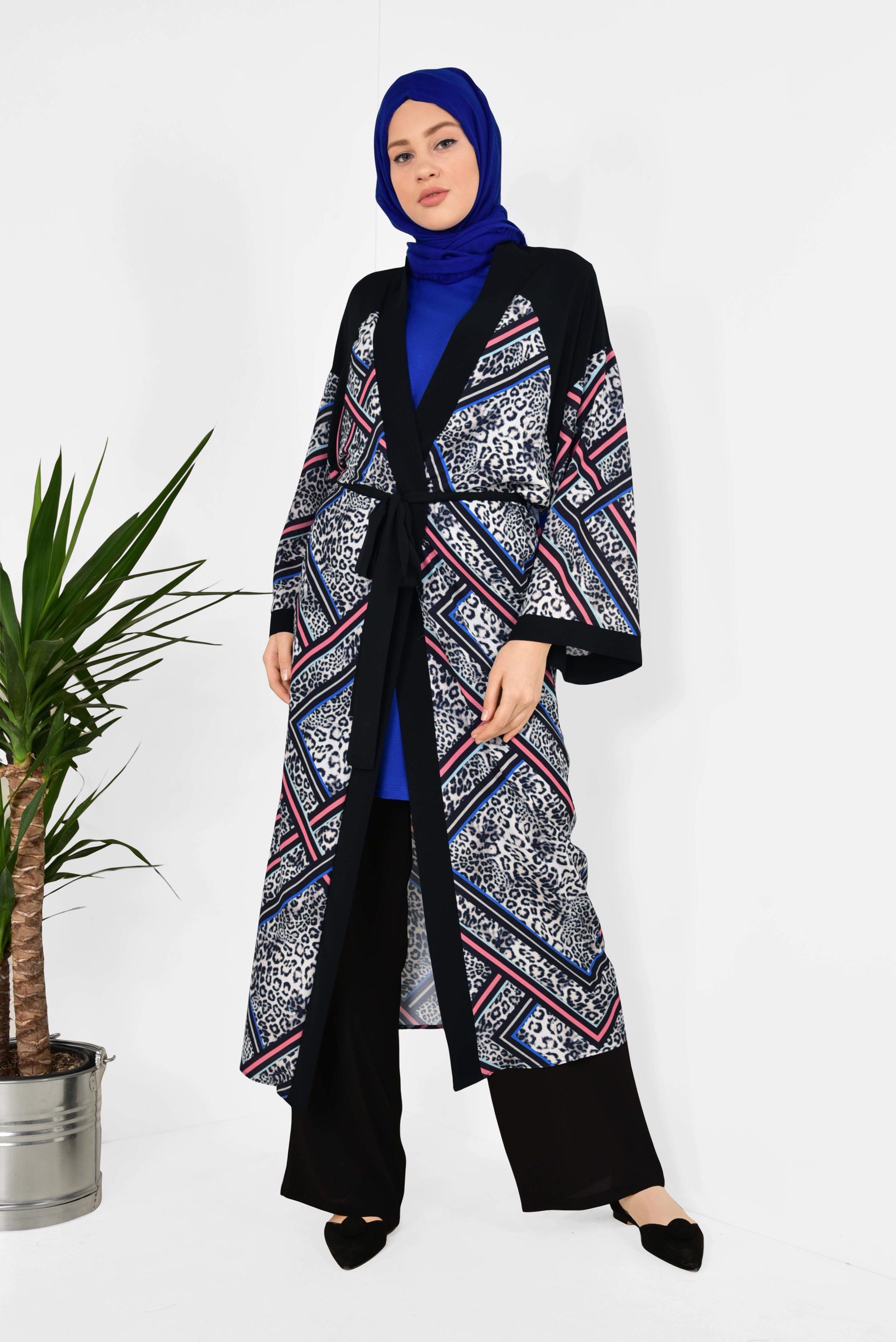 Tesettür giyim GRİ DESENLİ VE KUŞAKLI KİMONO 4963	