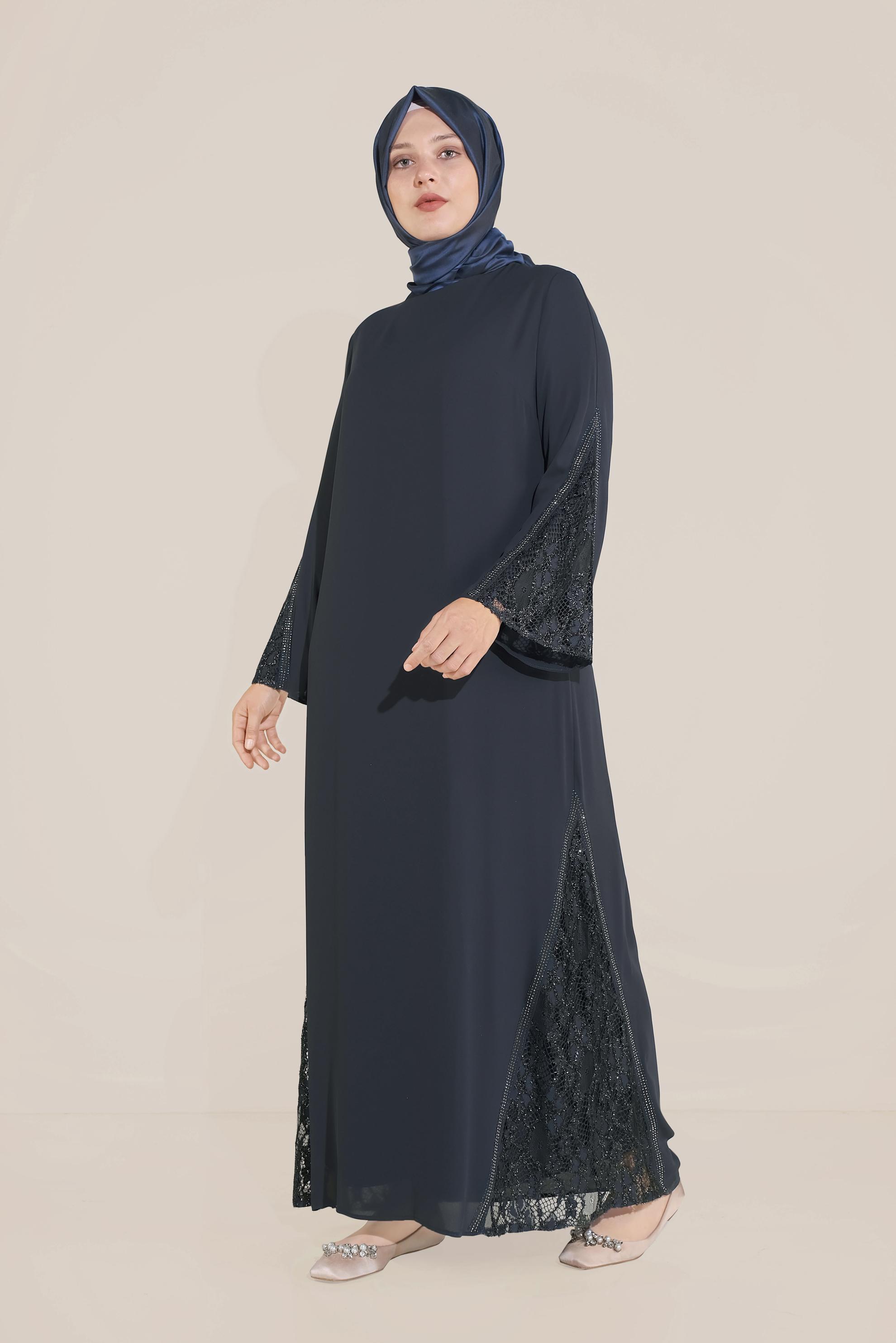 Tesettür giyim LACİVERT DANTEL DETAYLI ŞİFON ELBİSE 20031