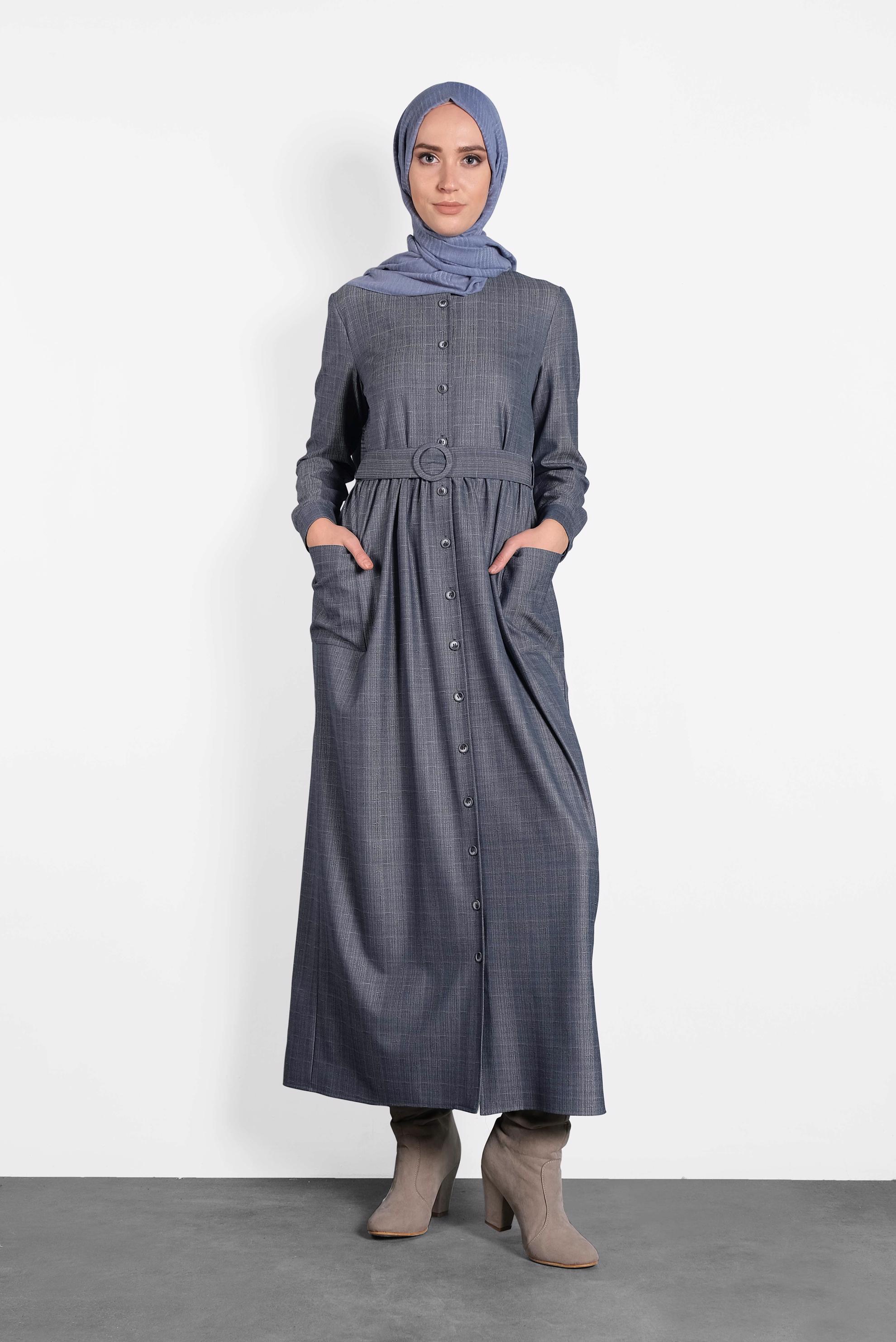 Tesettür giyim LACİVERT BOYDAN DÜĞMELİ CEPLİ ELBİSE 40200
