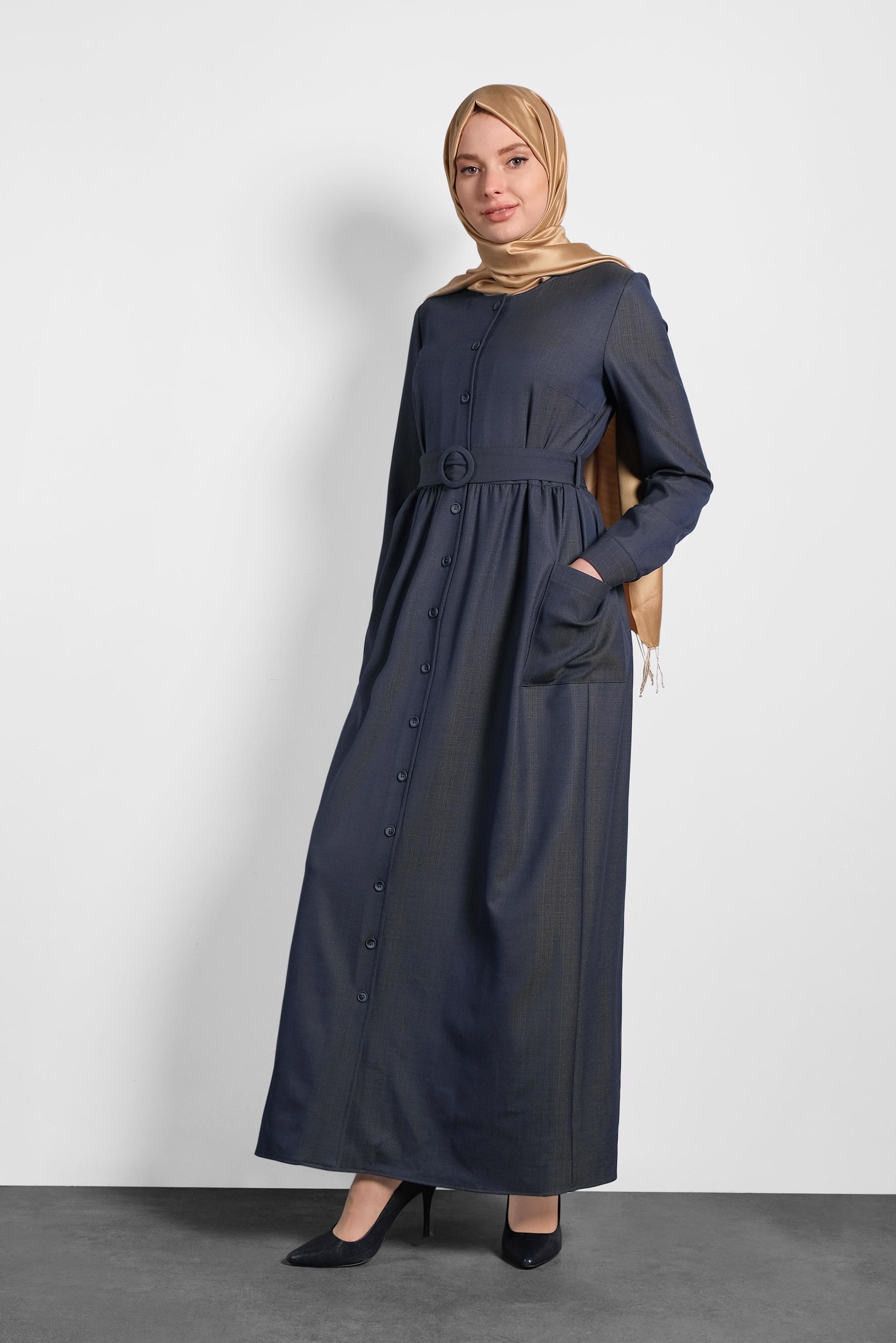 Tesettür giyim LACİVERT BOYDAN DÜĞMELİ CEPLİ ELBİSE 40200