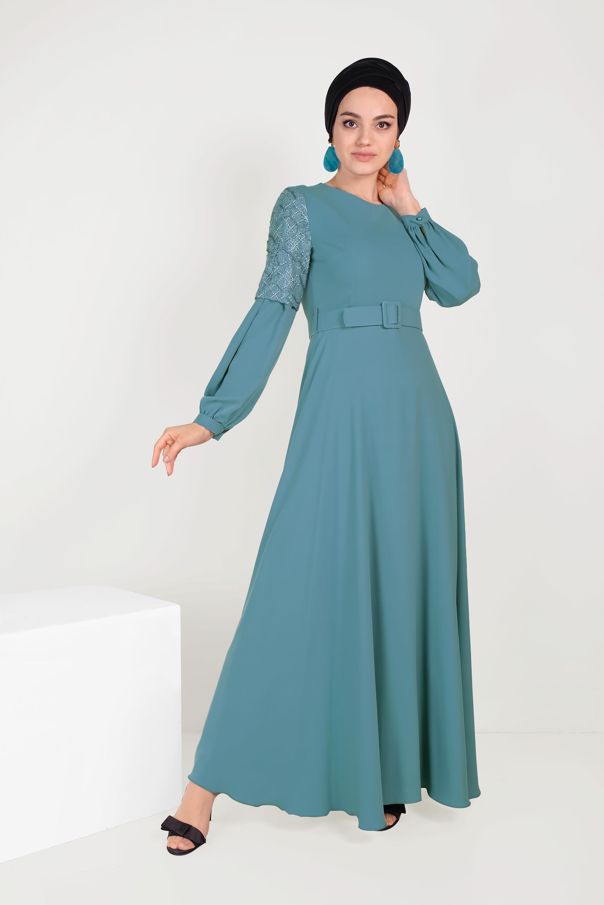 Tesettür giyim MAVİ KOLLARI GÜPÜRLÜ ELBİSE 40458