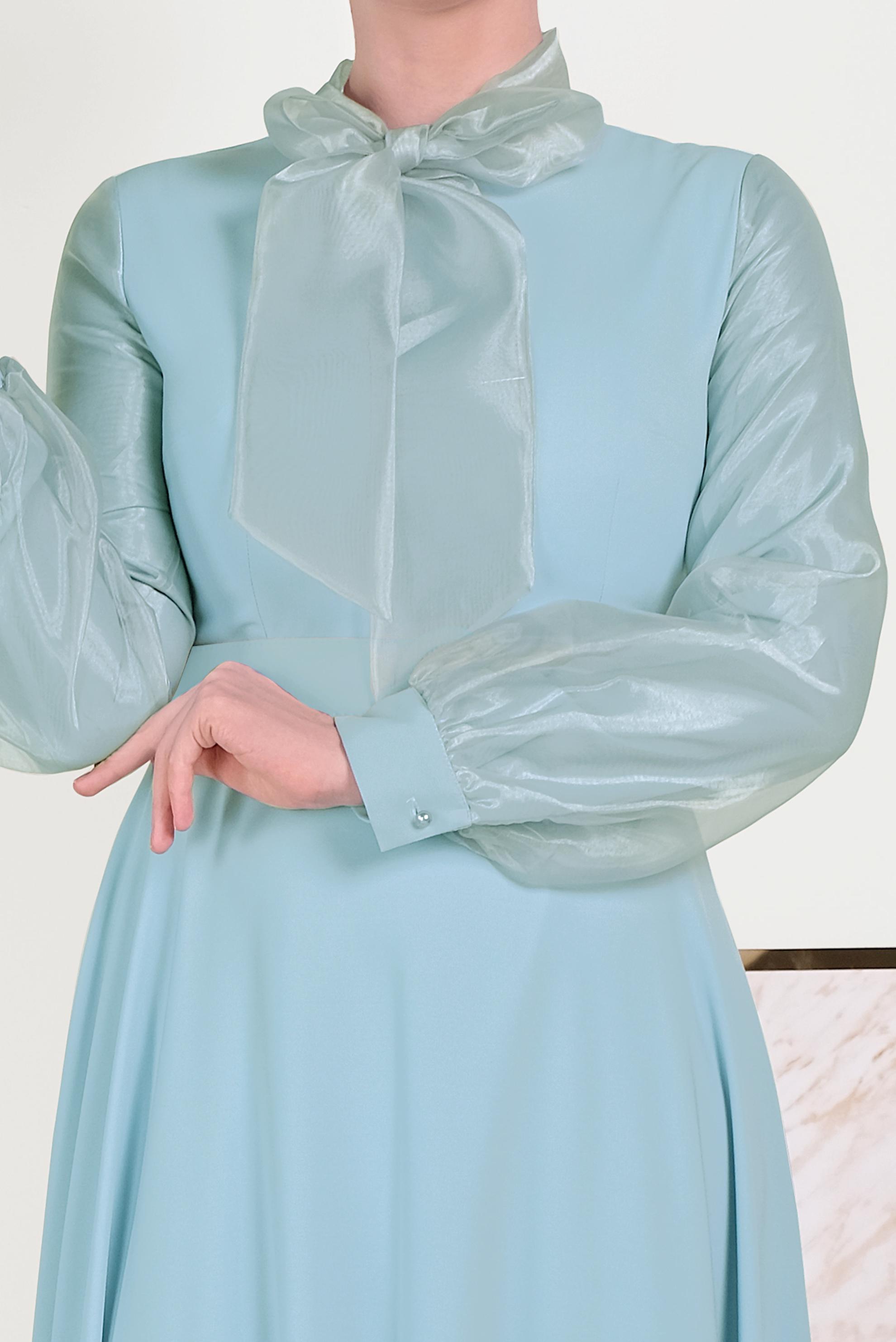 Tesettür giyim YEŞİL BOYUNDAN BAĞLAMALI TÜL DETAYLI ELBİSE 40459