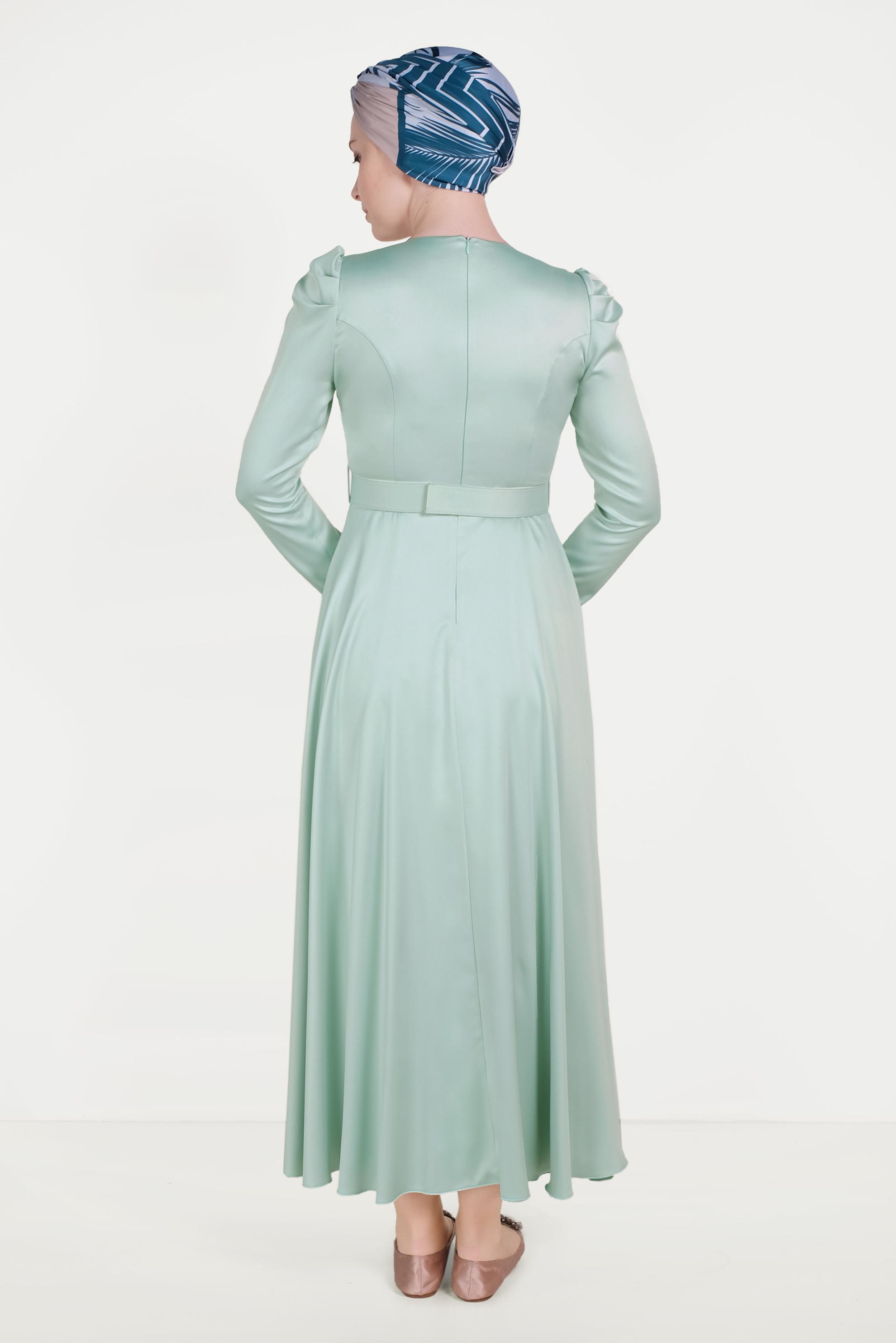 Tesettür giyim YEŞİL SATEN ELBİSE 40466