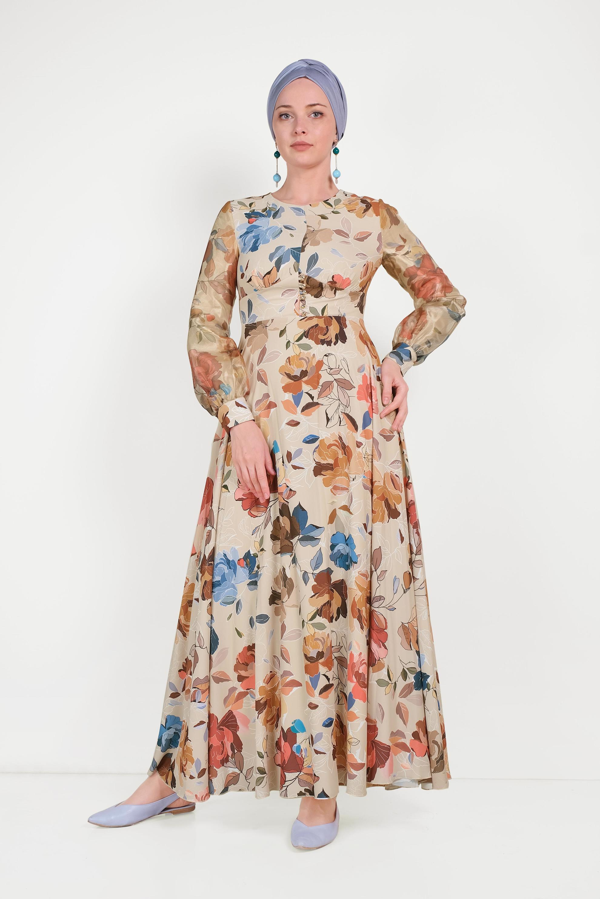 Tesettür giyim BEJ ÇİÇEK DESENLİ ELBİSE 40501