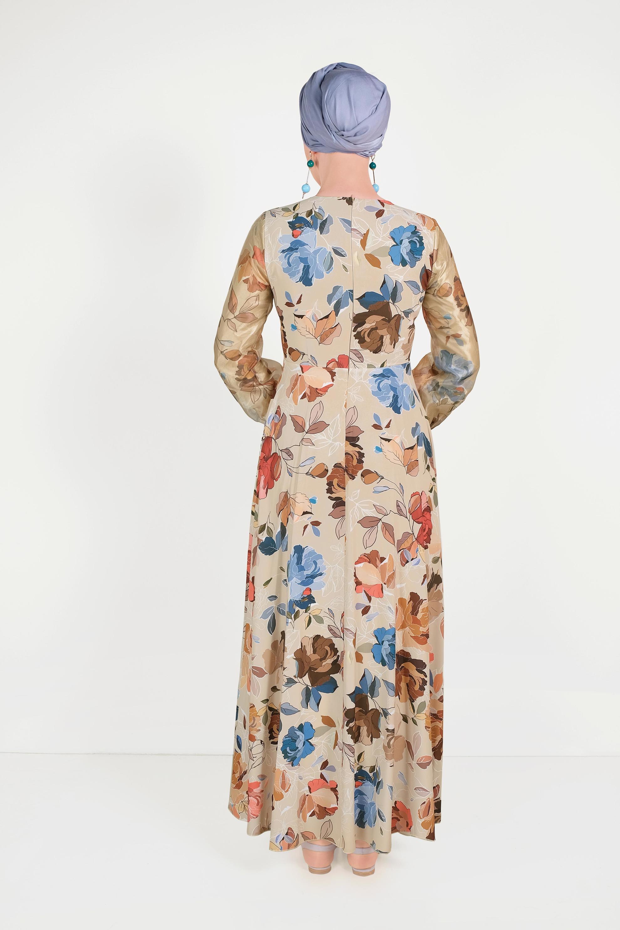 Tesettür giyim BEJ ÇİÇEK DESENLİ ELBİSE 40501