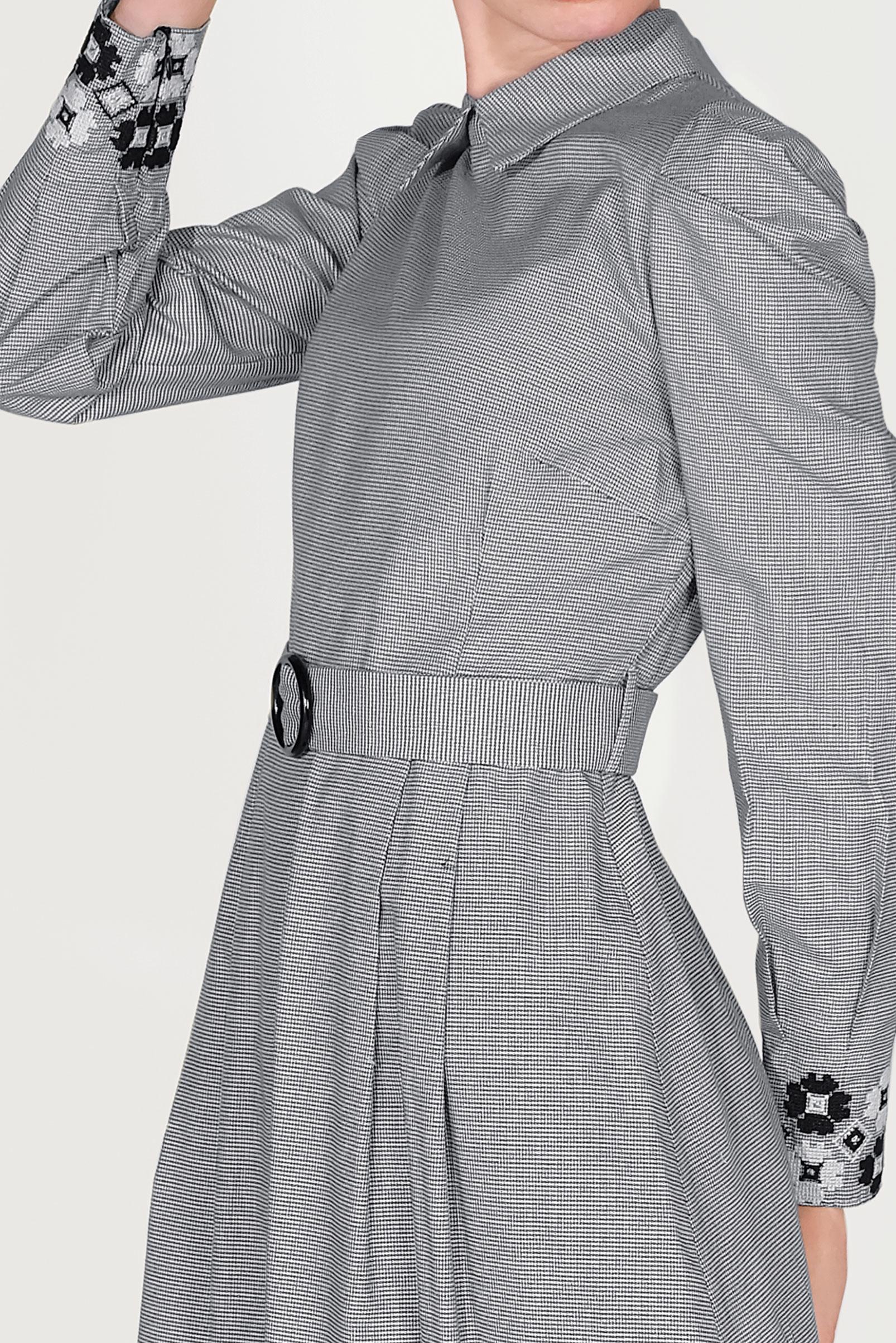 Tesettür giyim SİYAH PAMUKLU KAZAYAĞI DESENLİ NAKIŞ DETAYLI ELBİSE 40520 