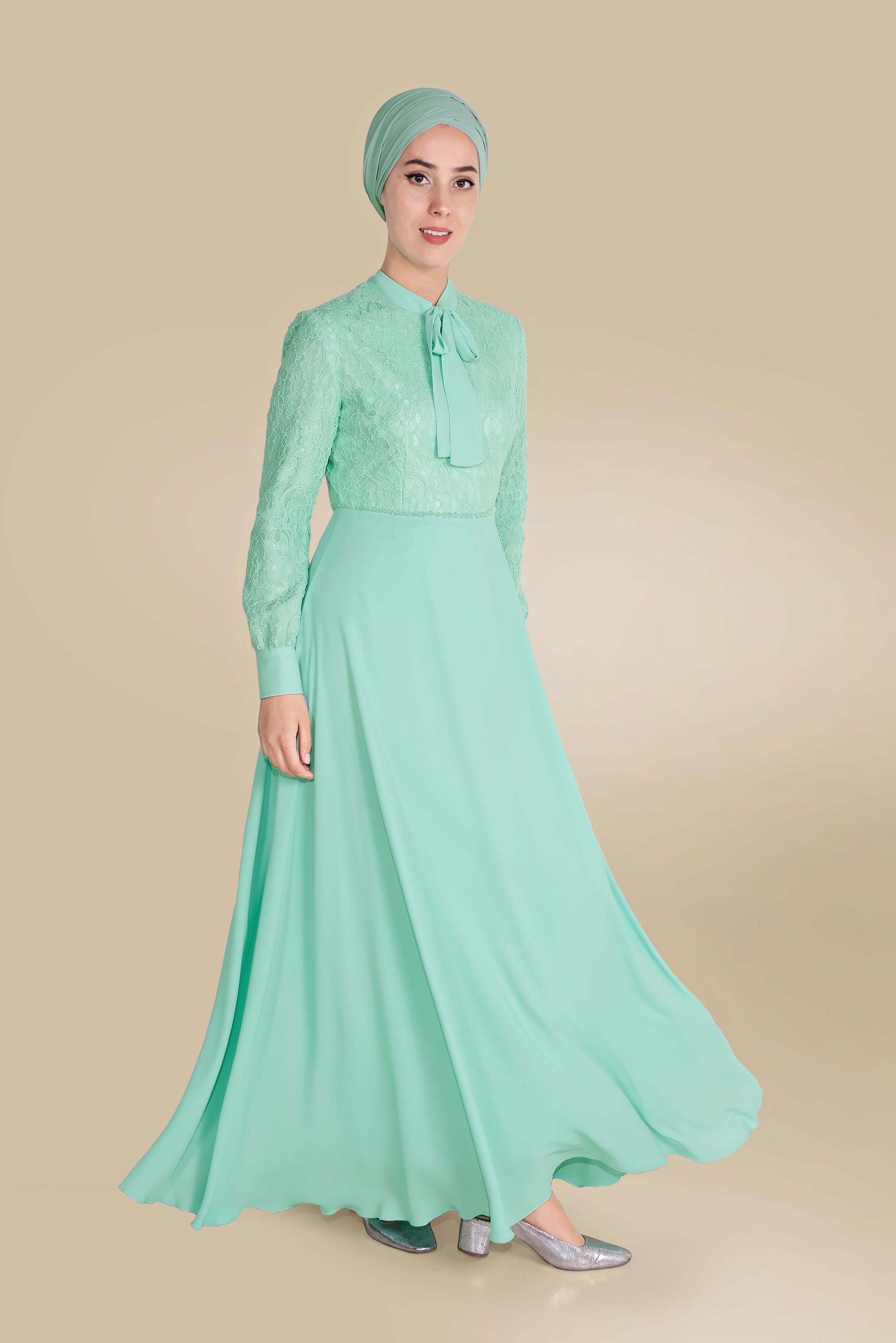 Tesettür giyim YEŞİL YAKASI BAĞLI DANTEL ELBİSE 40522