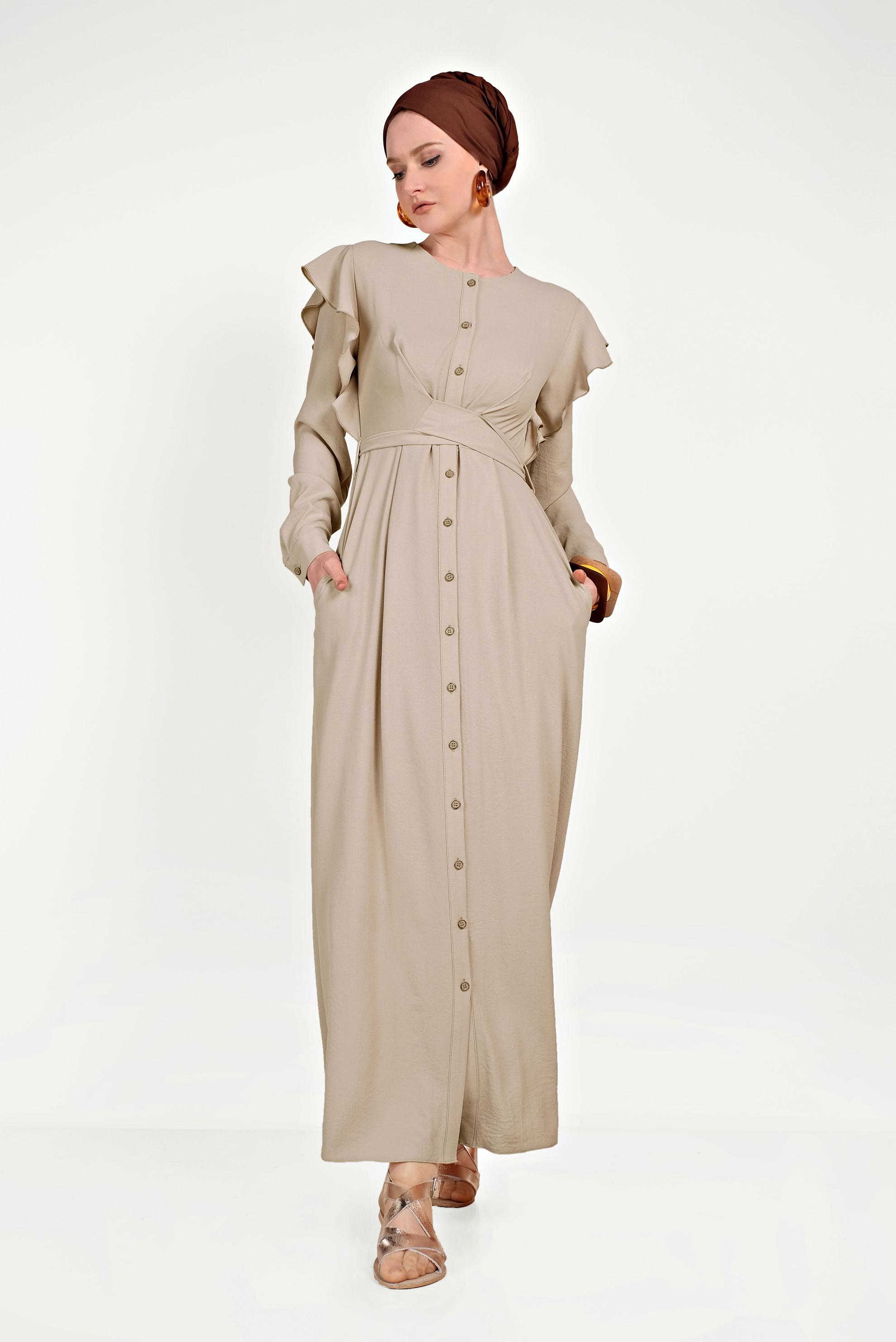 Tesettür giyim BEJ VOLANLI ELBİSE 40543 