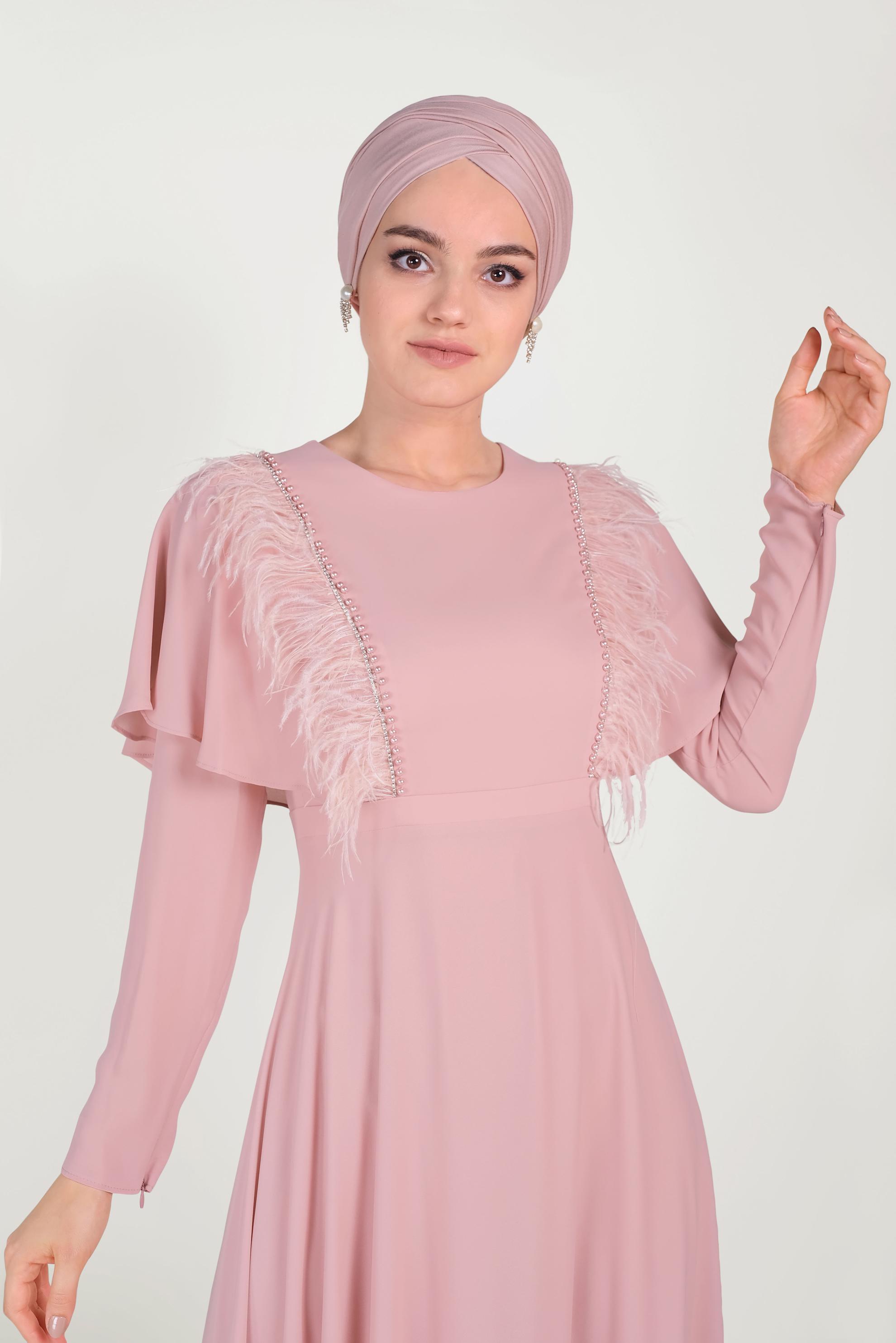 Tesettür giyim PUDRA VOLANLI VE TÜYLÜ ŞİFON ELBİSE 40567 