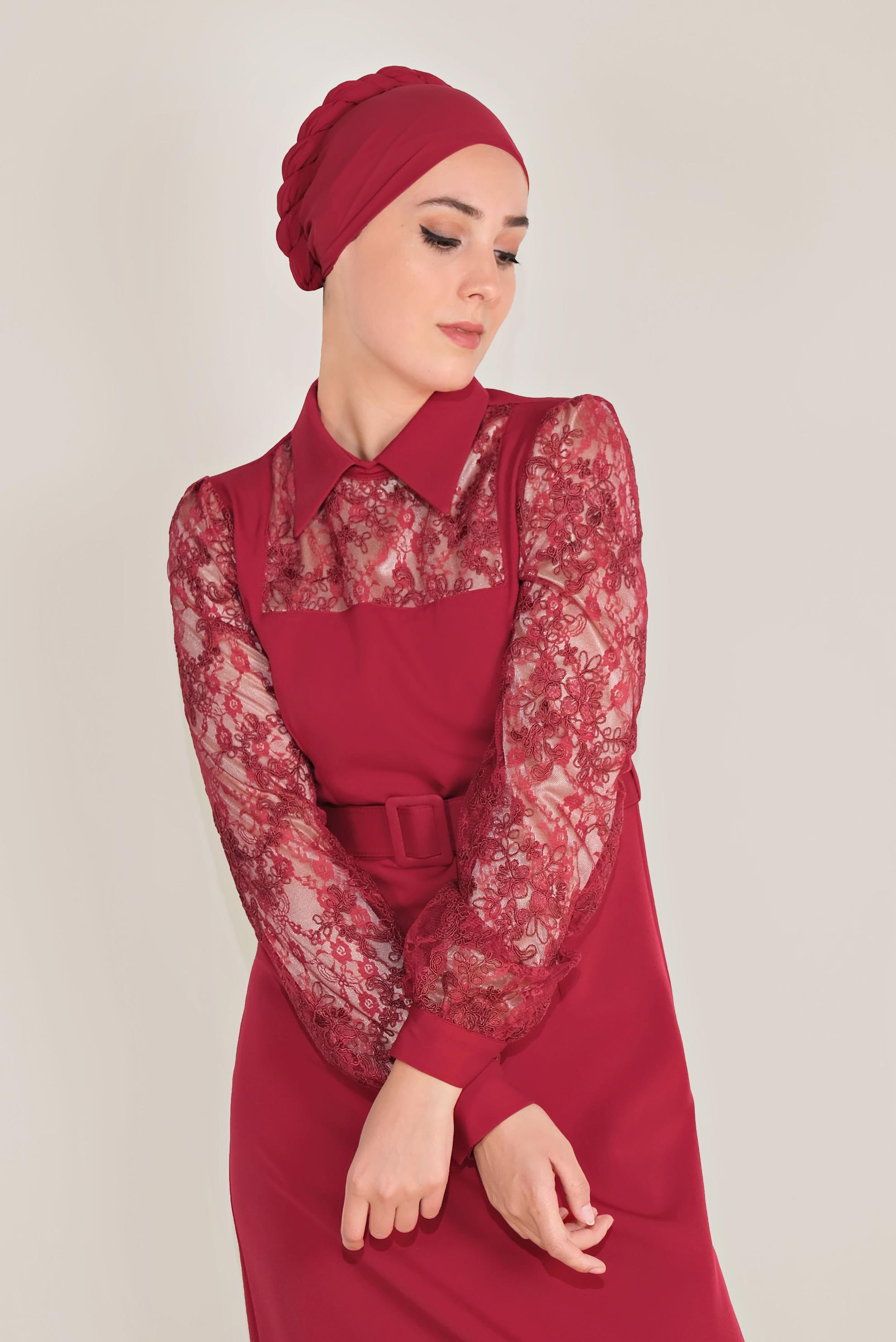 Tesettür giyim KIRMIZI DANTEL DETAYLI ELBİSE 40584 