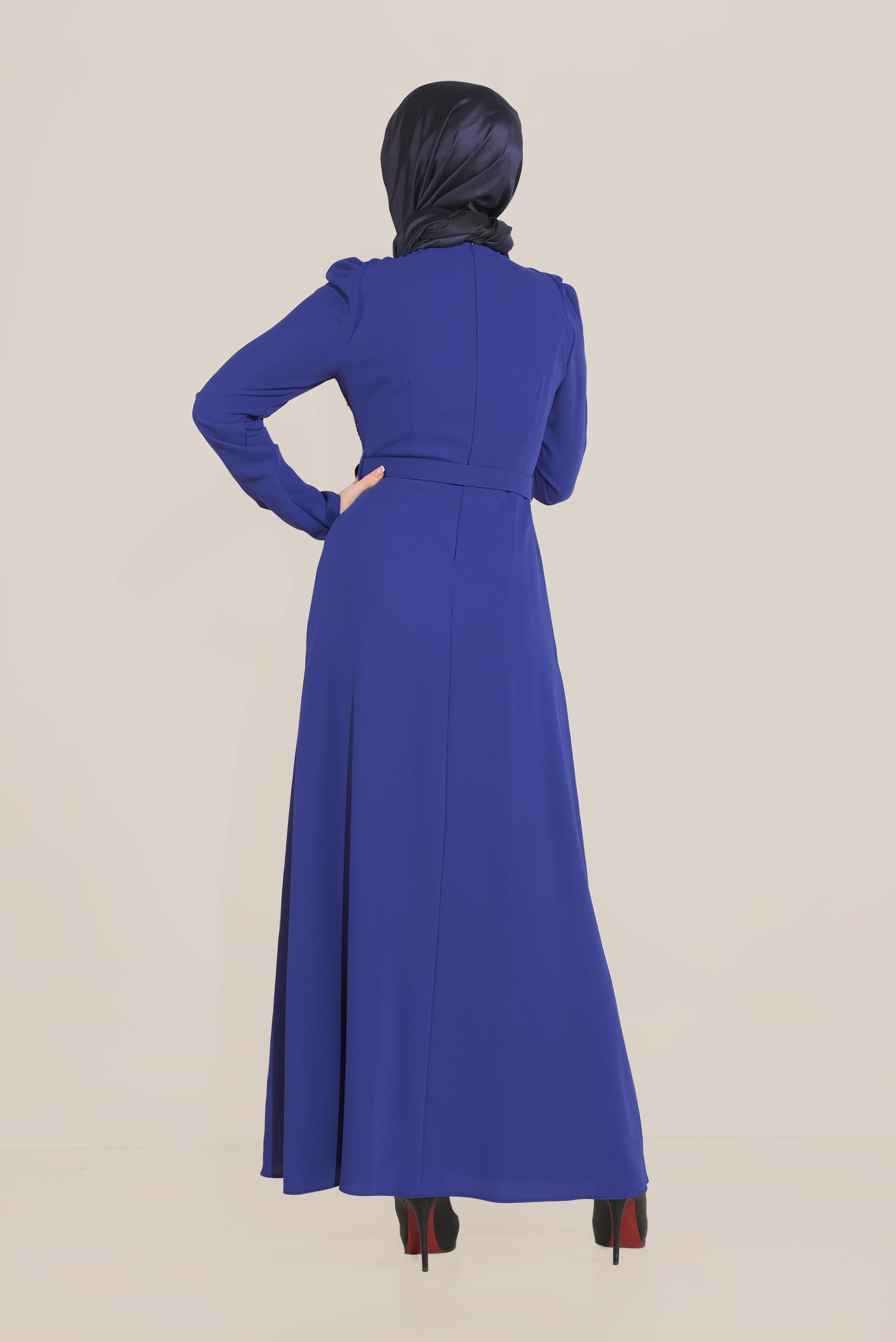 Tesettür giyim LACİVERT İŞLEMELİ KEMERLİ KARPUZ KOL ELBİSE 40586