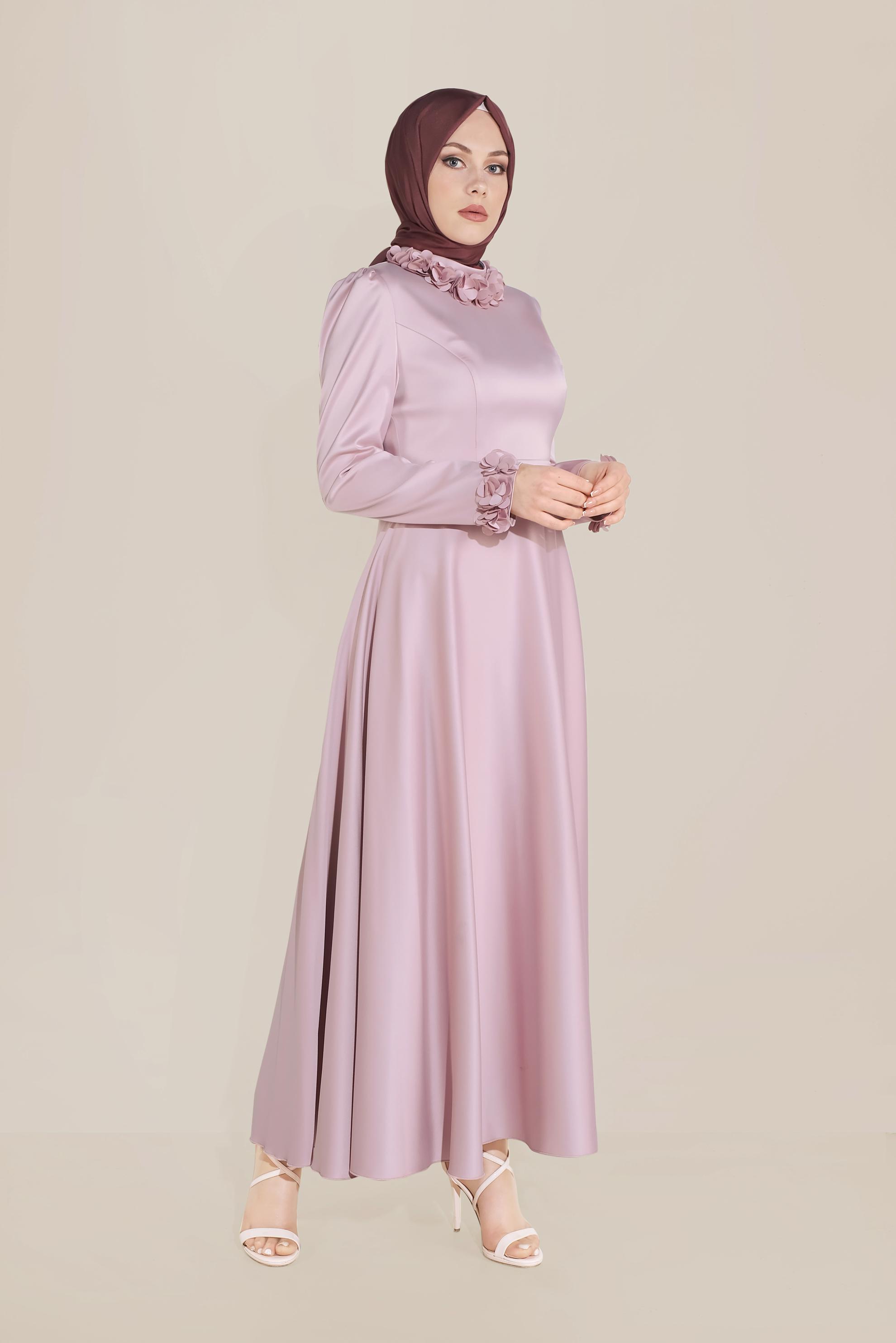 Tesettür giyim PUDRA YAKASI ÇİÇEK İŞLEMELİ ELBİSE 40677 
