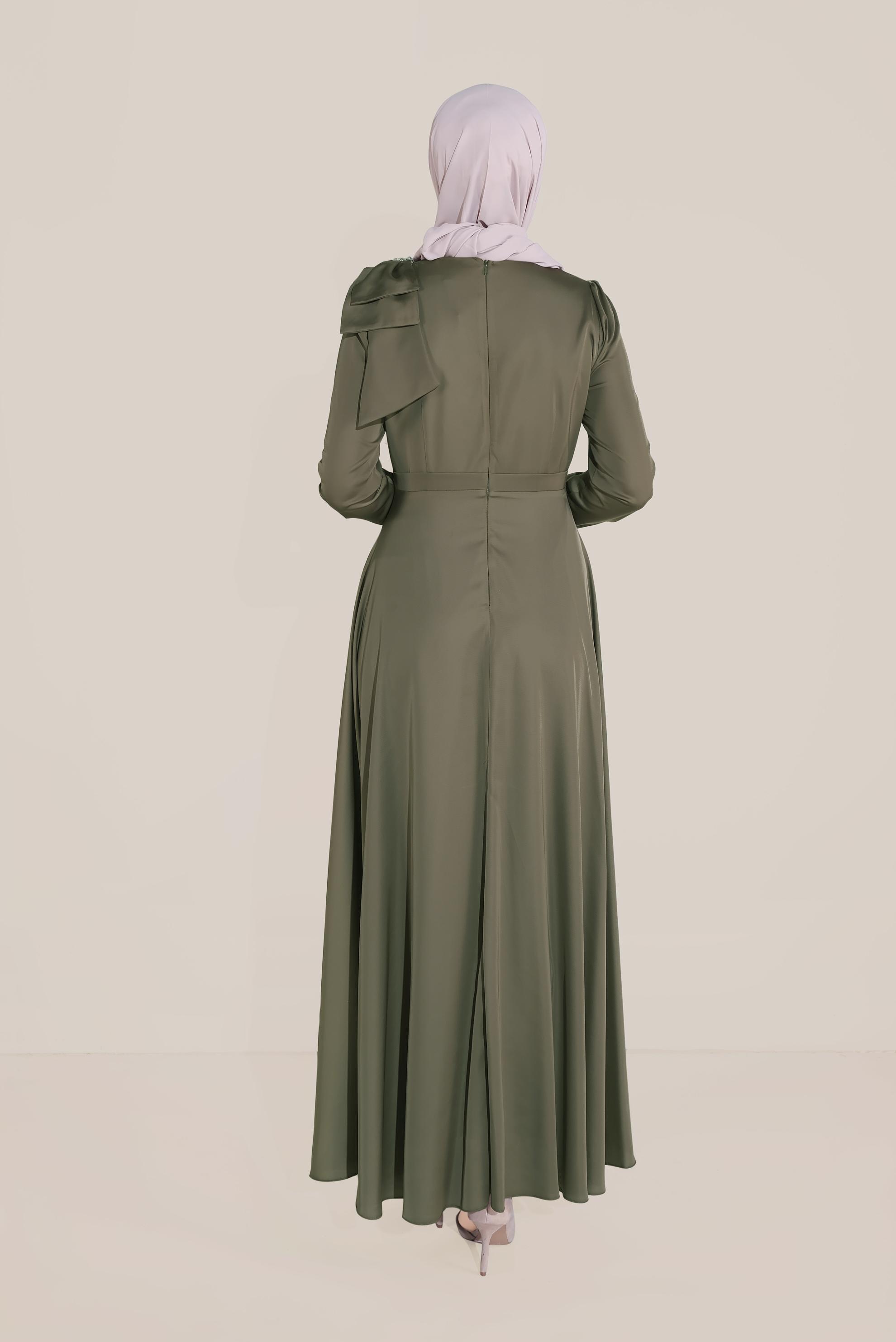 Tesettür giyim HAKİ OMUZ DETAYLI YÜKSEK BEL ELBİSE 40735