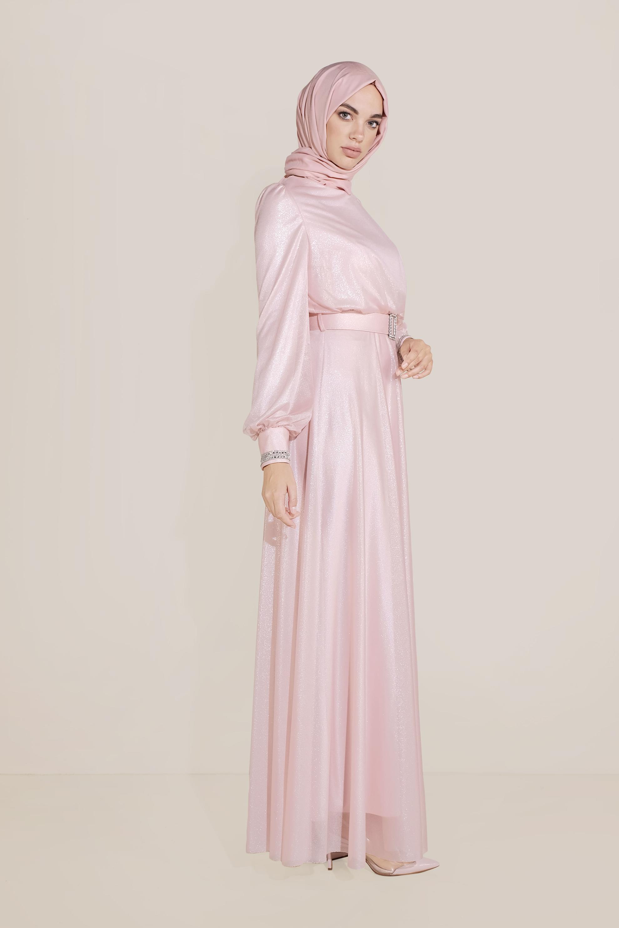 Tesettür giyim PUDRA PARLAK KUMAŞ KEMERLİ ELBİSE 40736