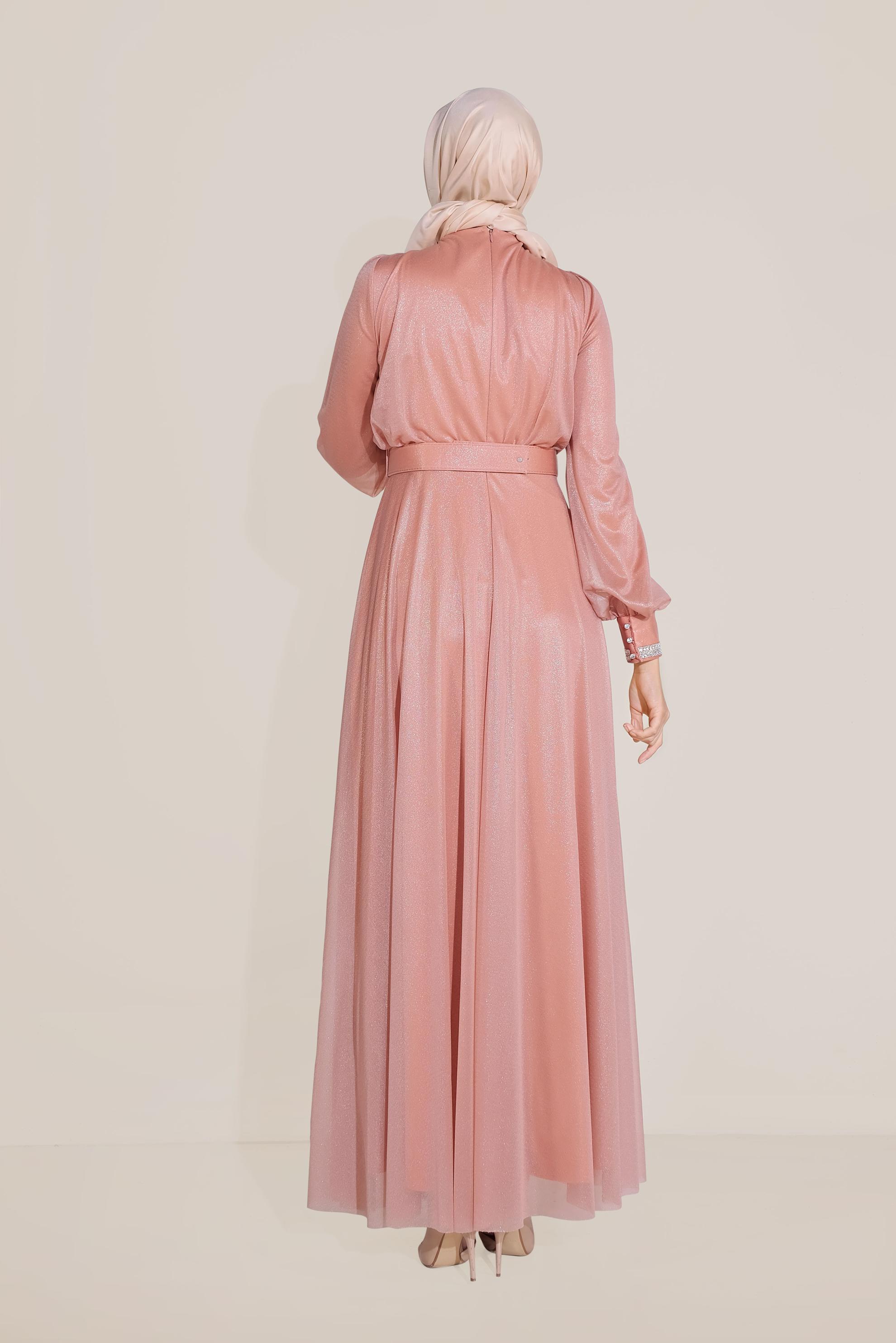 Tesettür giyim PUDRA PARLAK KUMAŞ KEMERLİ ELBİSE 40736