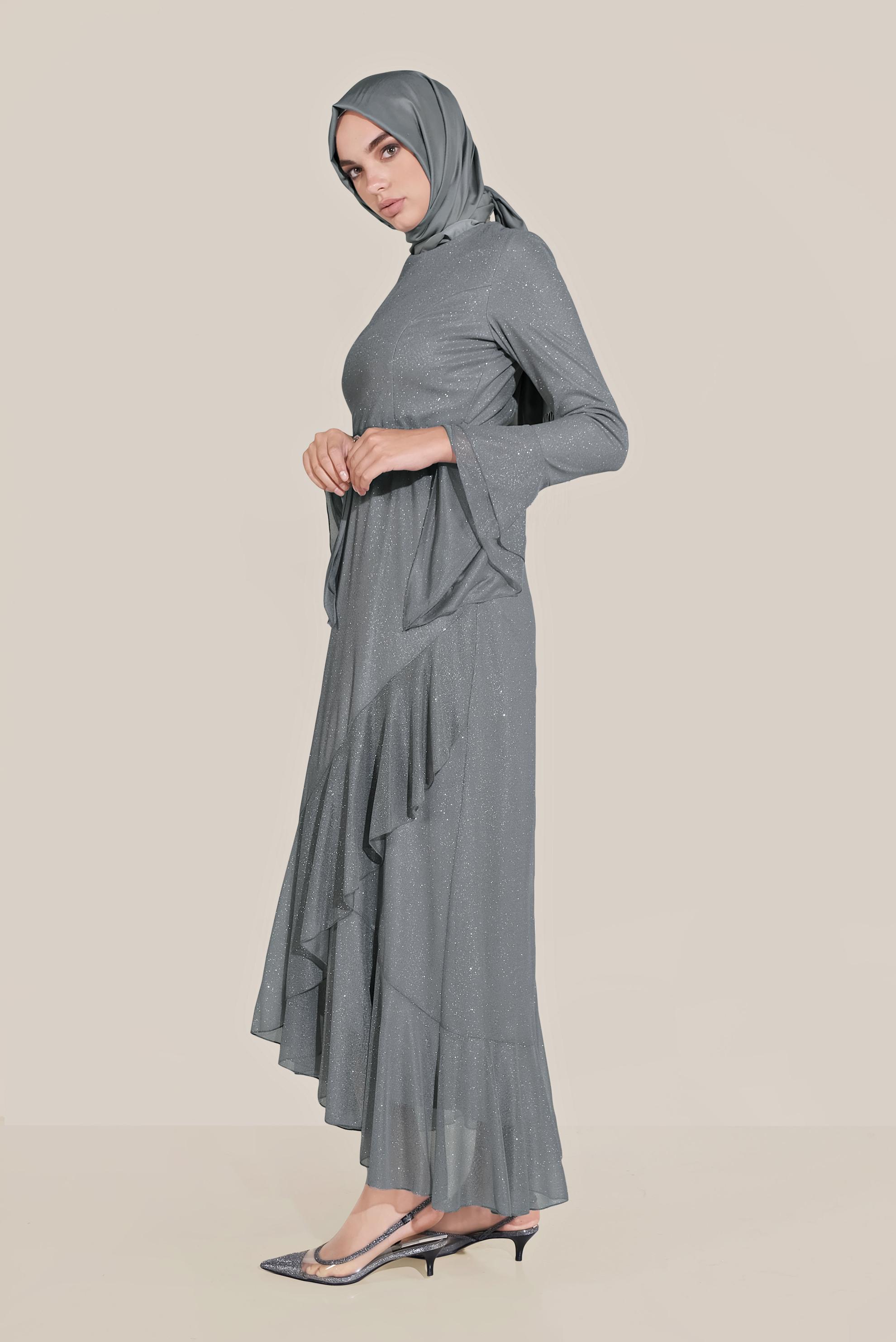 Tesettür giyim GRİ TROMPET KOL KEMERLİ DÖKÜMLÜ ELBİSE 40773