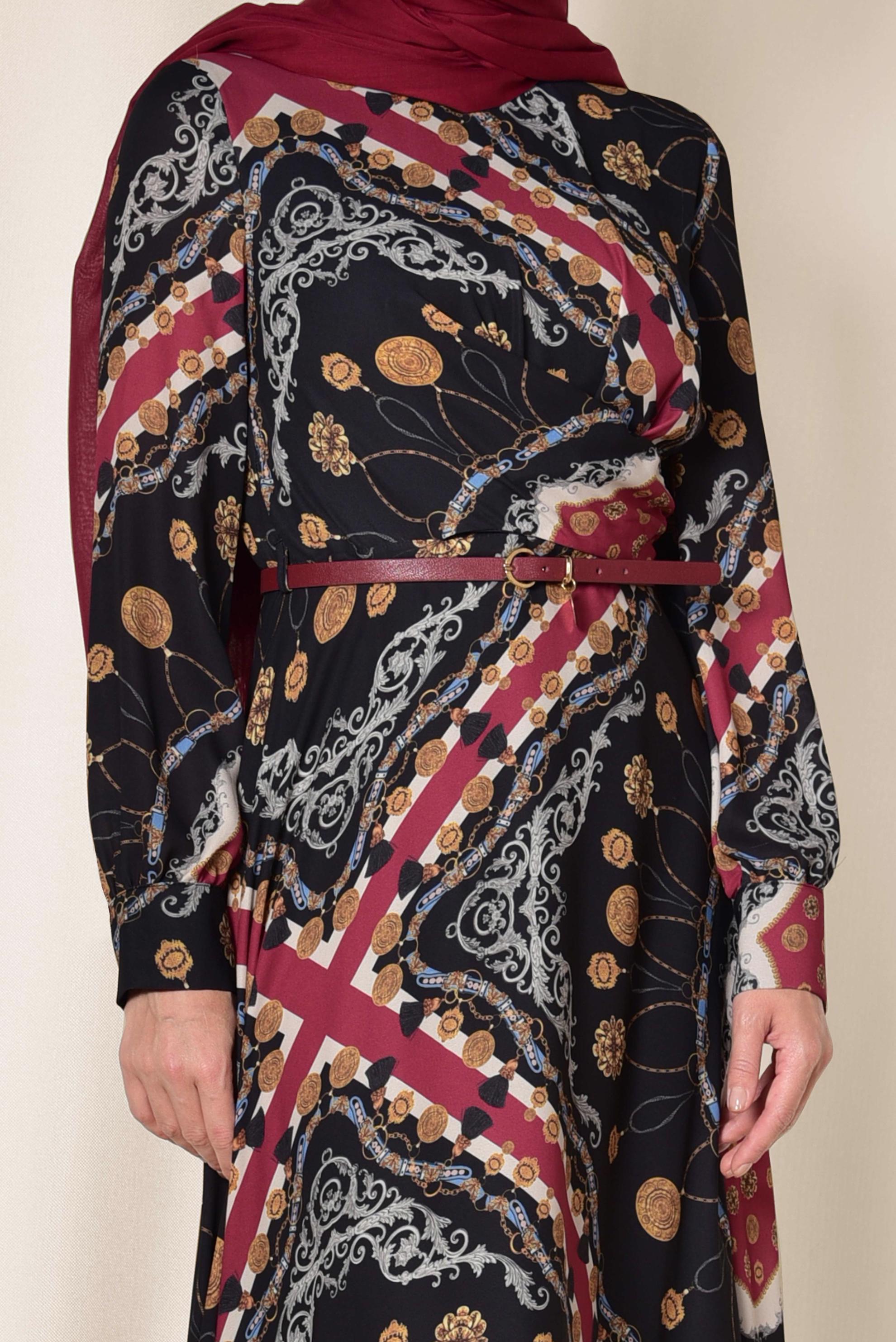 Tesettür giyim SİYAH KARIŞIK DESENLİ ELBİSE 4084