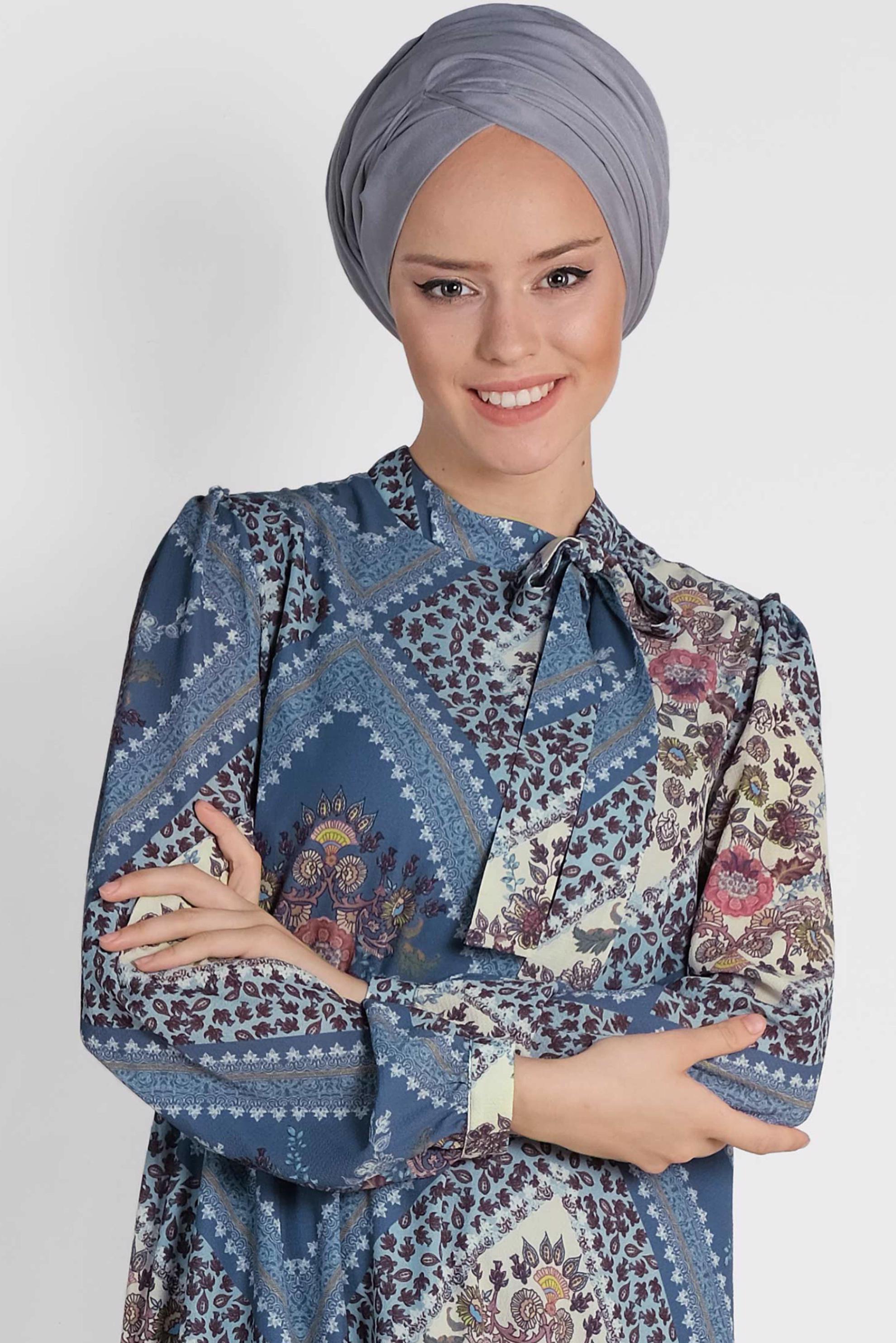 Tesettür giyim LACİVERT YAKASI BAĞLAMALI DESENLİ ELBİSE 4085