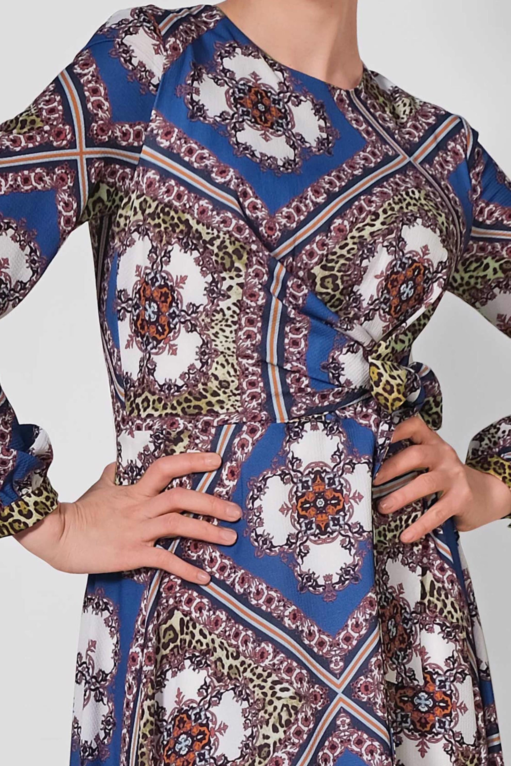 Tesettür giyim LACİVERT ETEĞİ VOLANLI DESENLİ ELBİSE 4087