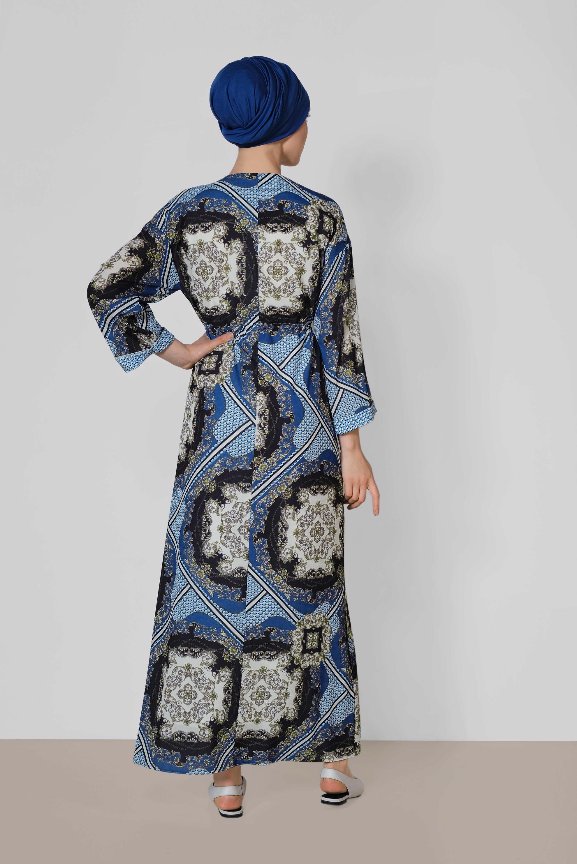 Tesettür giyim LACİVERT BELİ BÜZGÜLÜ DESENLİ ELBİSE 4107