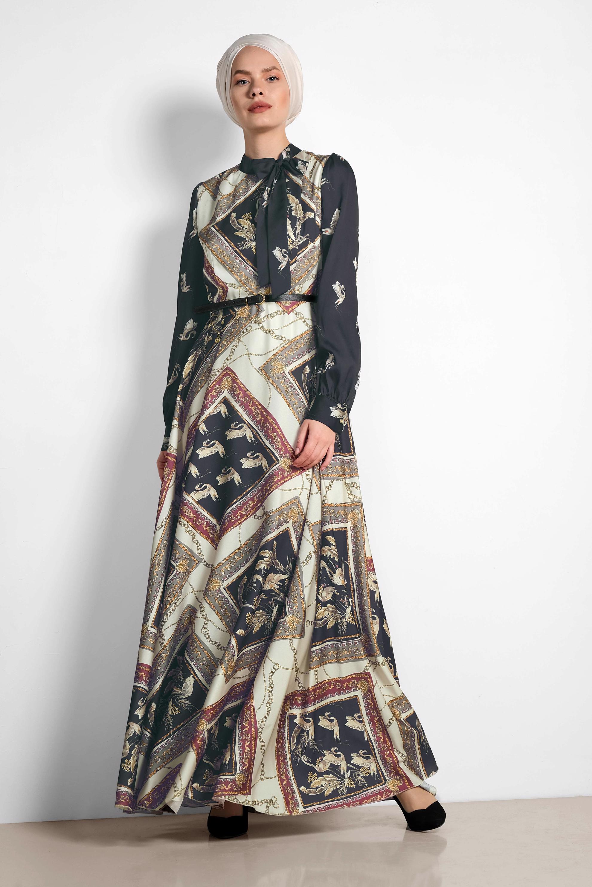 Tesettür giyim GRİ DESENLİ SATEN ELBİSE 4125