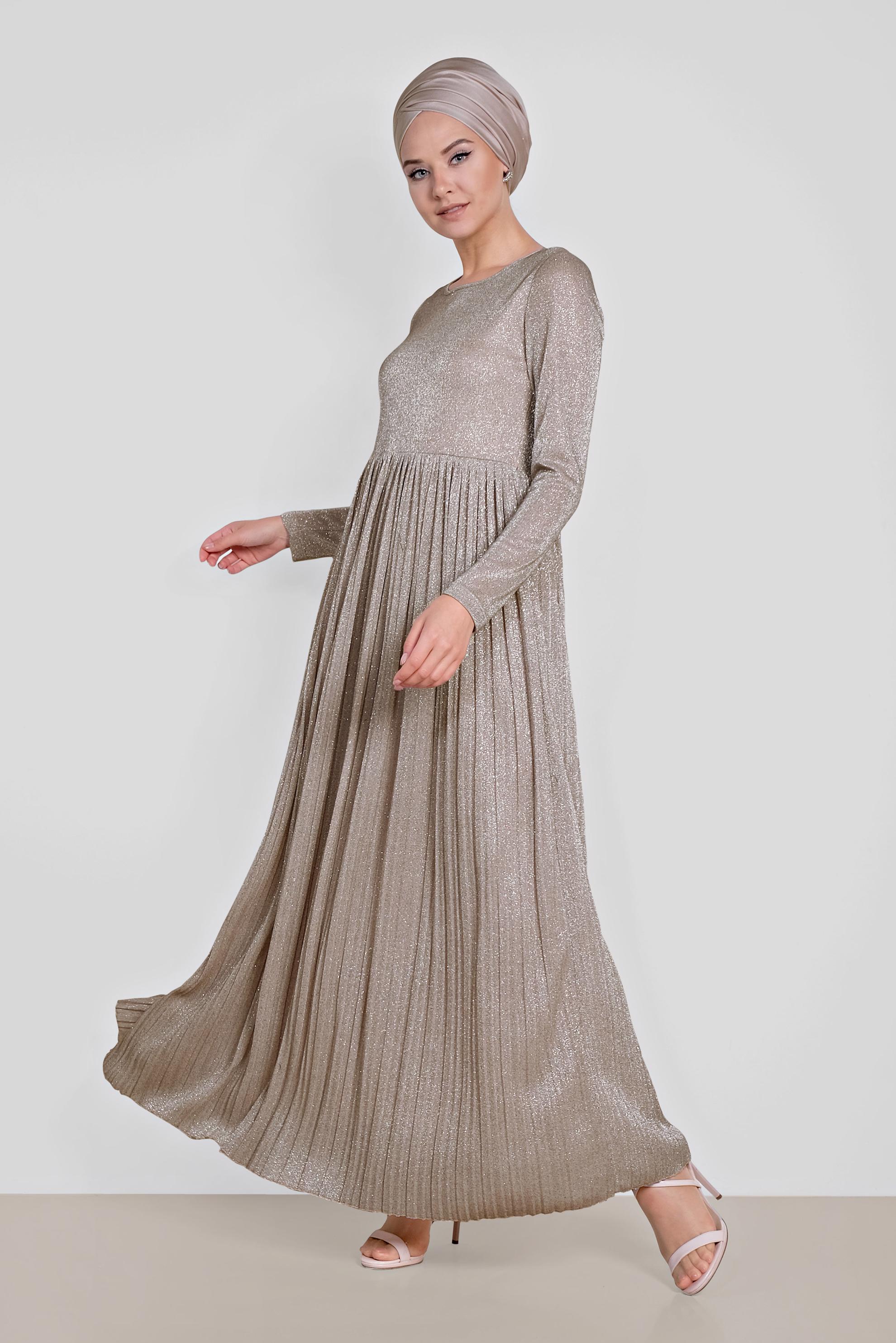 Tesettür giyim EKRU PİLİSELİ SİMLİ ELBİSE 4126