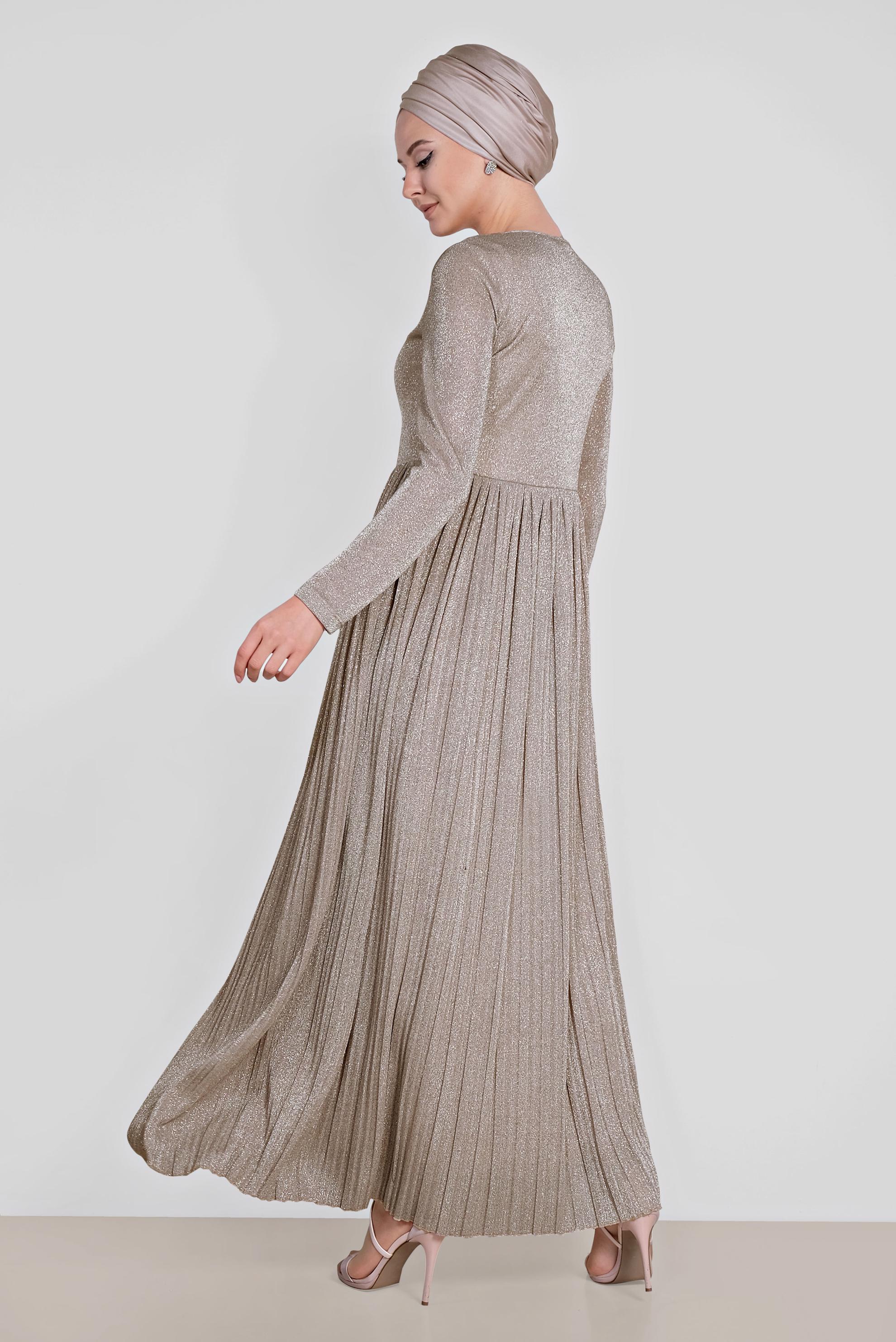 Tesettür giyim EKRU PİLİSELİ SİMLİ ELBİSE 4126