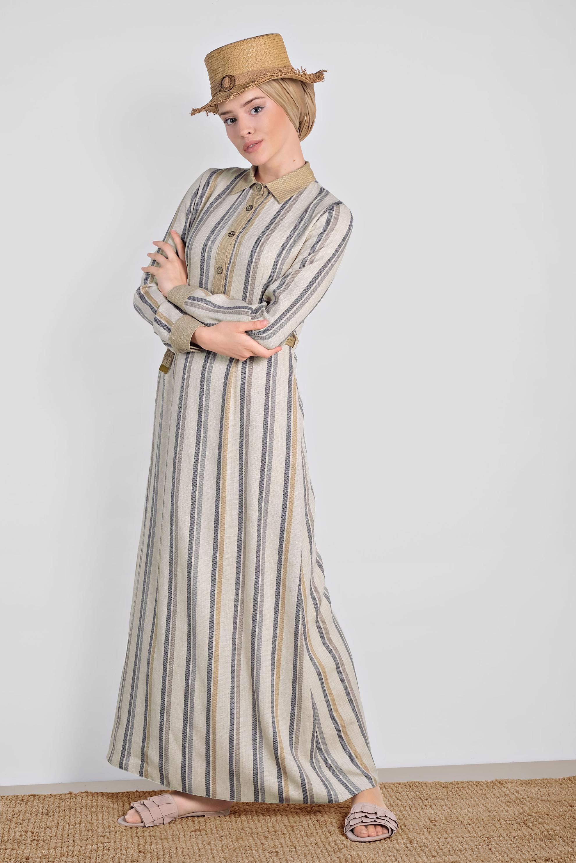 Tesettür giyim GRİ ÇİZGİ DESENLİ DÜĞMELİ ELBİSE 4353