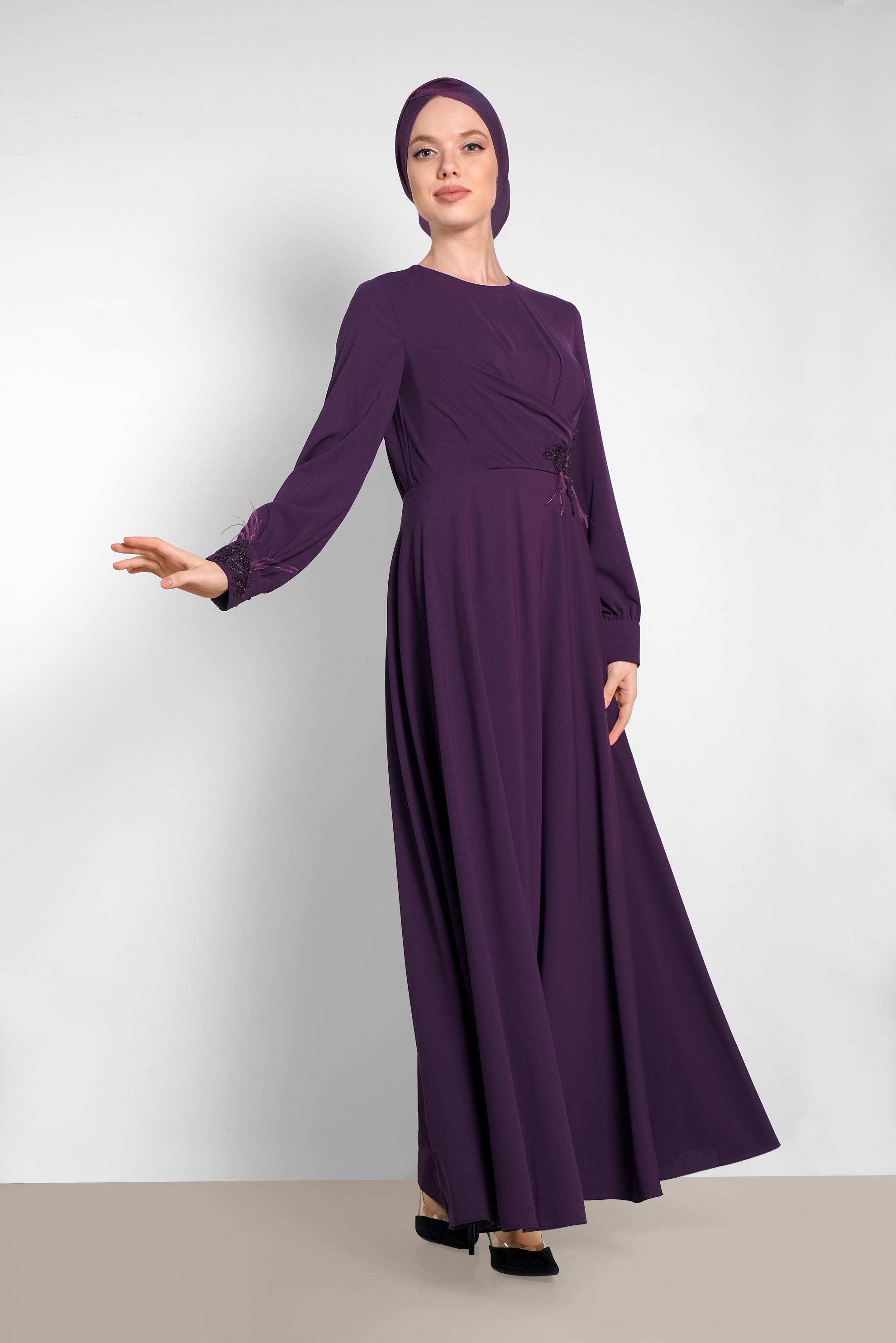 Tesettür giyim MOR GÜPÜR DETAYLI ELBİSE 4433