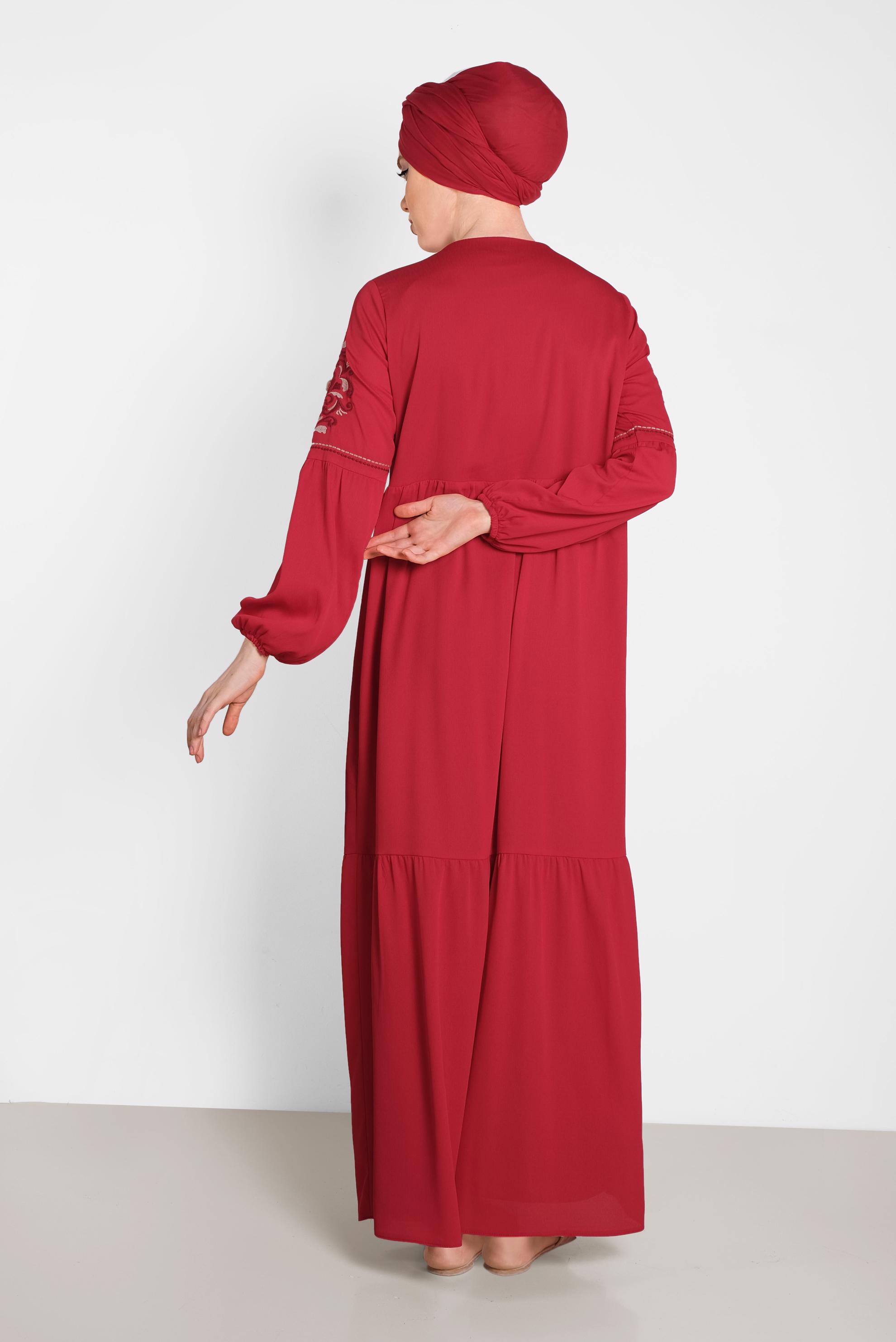 Tesettür giyim KIRMIZI KOLLARI NAKIŞLI ELBİSE 4439