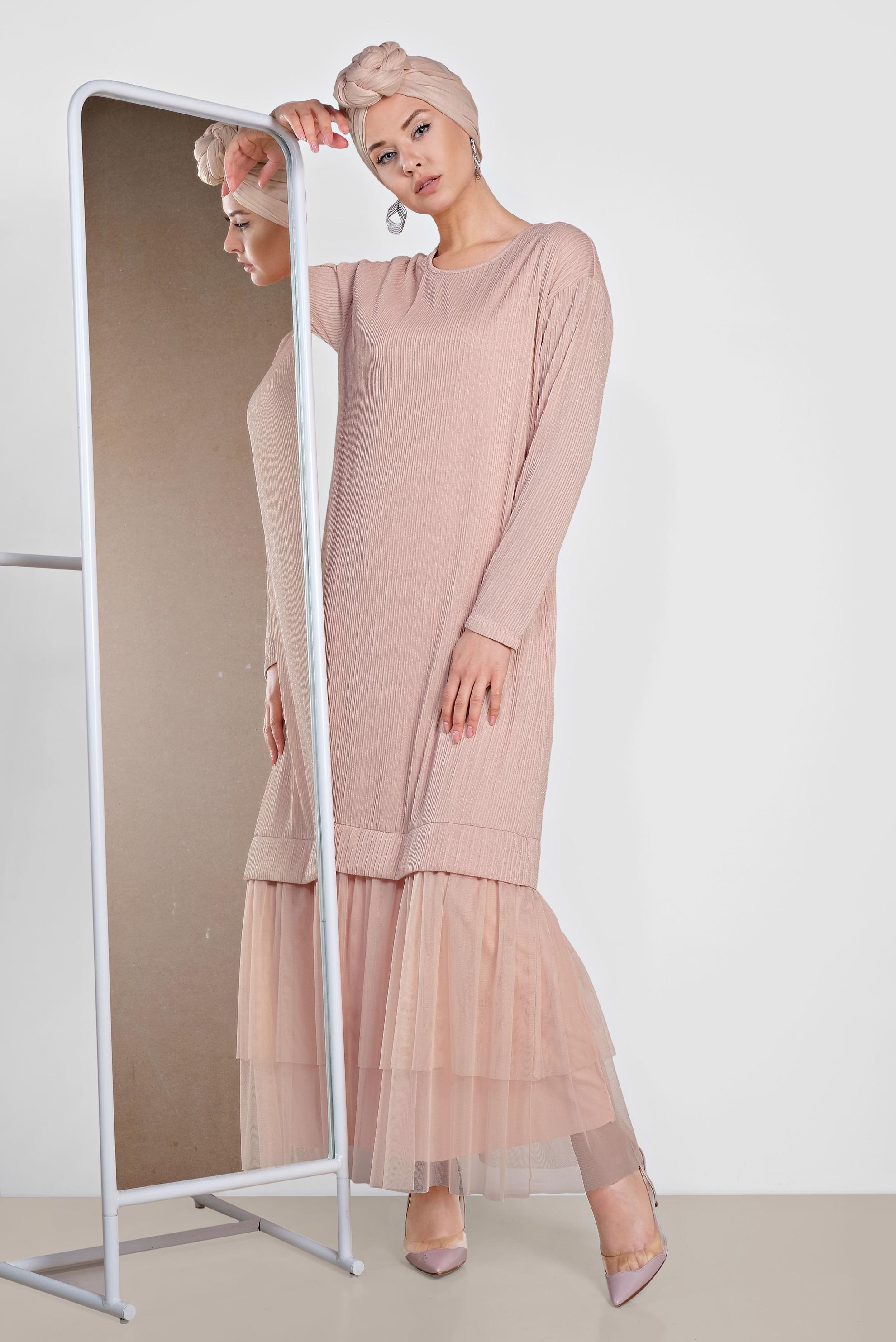 Tesettür giyim PUDRA ETEK UCU TÜL DETAYLI SİMLİ ELBİSE 4443