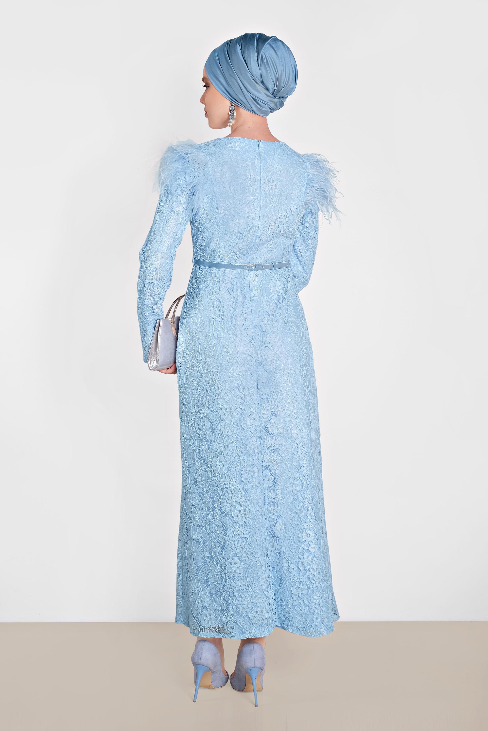 Tesettür giyim MAVİ OMUZLARI TÜYLÜ DANTELLİ ELBİSE 4464