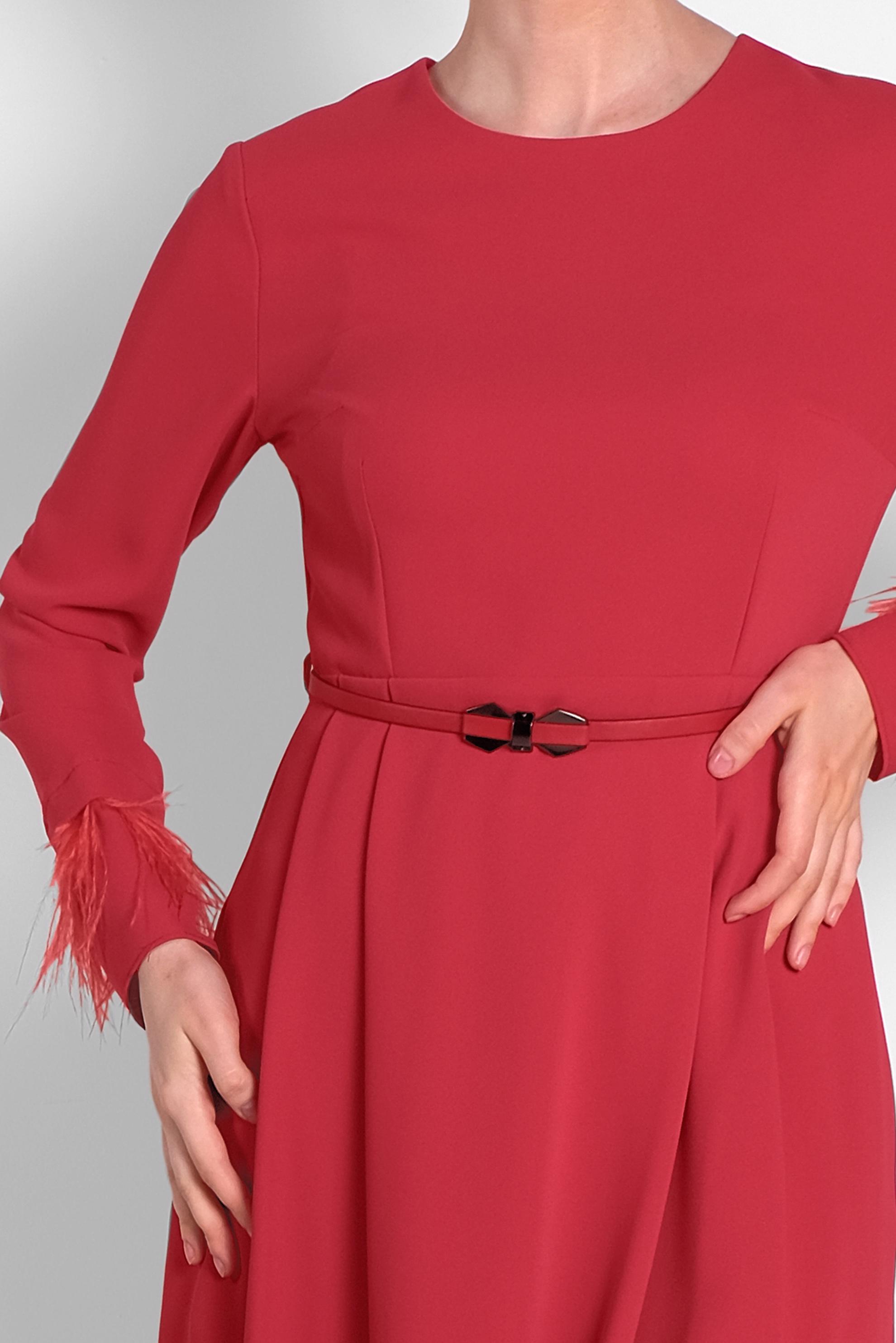 Tesettür giyim KIRMIZI TÜY DETAYLI ELBİSE 4465