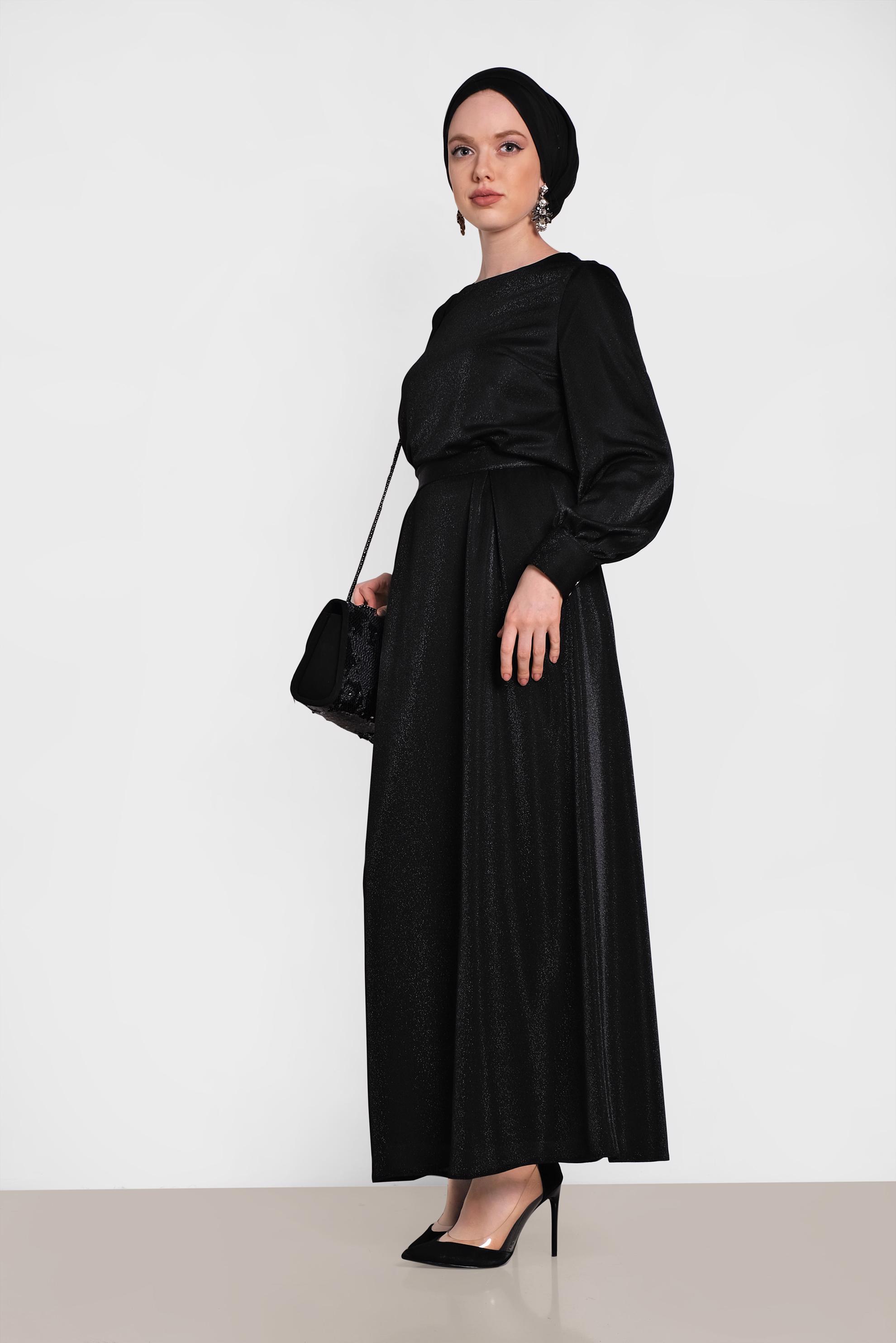 Tesettür giyim SİYAH KUŞAKLI SİMLİ ELBİSE 4466