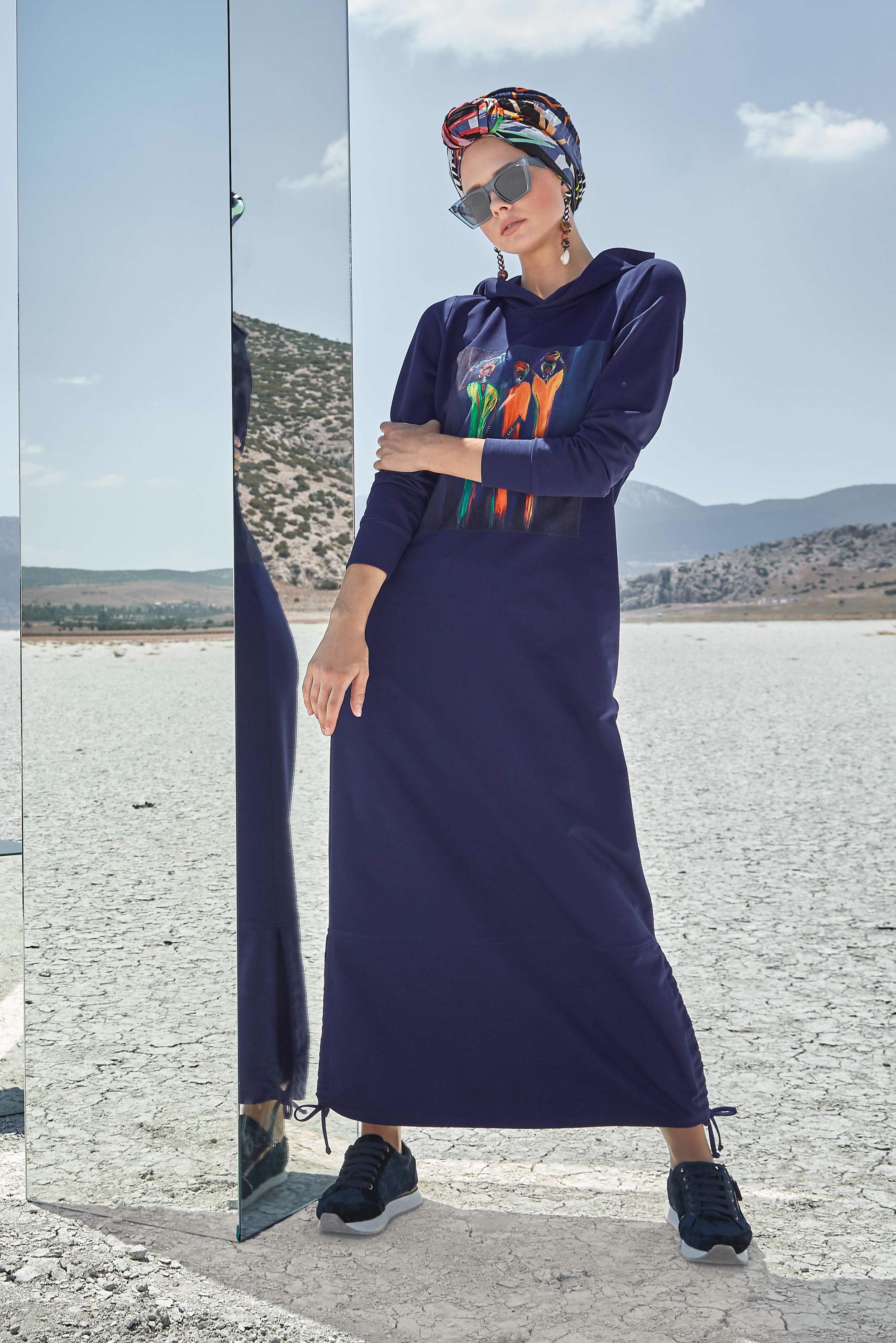 Tesettür giyim LACİVERT BASKILI PAMUKLU ELBİSE 40225