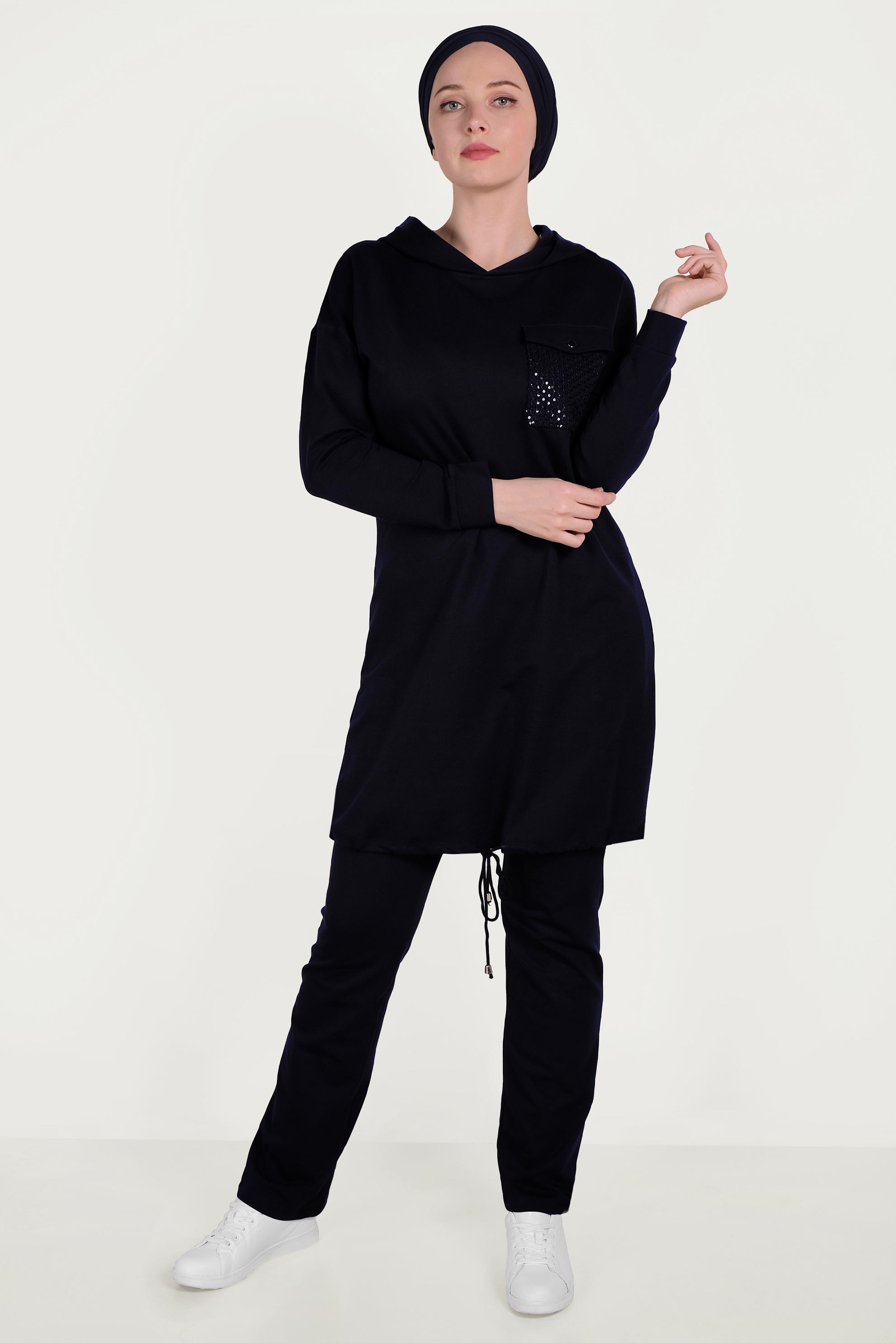 Tesettür giyim SİYAH ETEK UCU BÜZGÜLÜ PAMUKLU EŞOFMAN TAKIMI 40478