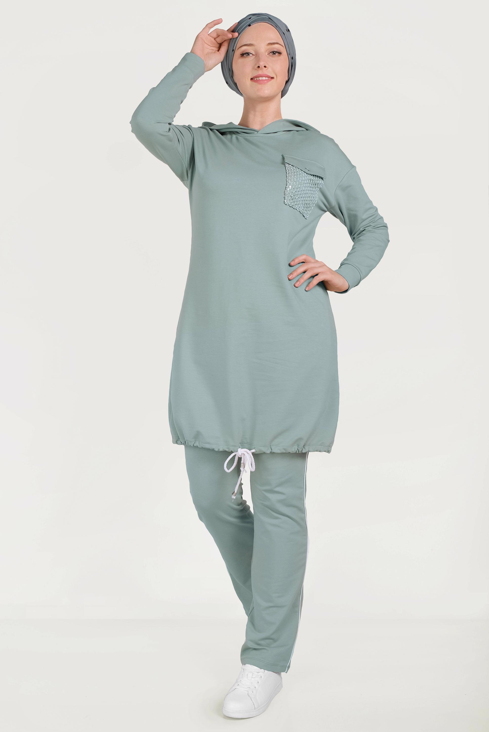 Tesettür giyim YEŞİL ETEK UCU BÜZGÜLÜ PAMUKLU EŞOFMAN TAKIMI 40478