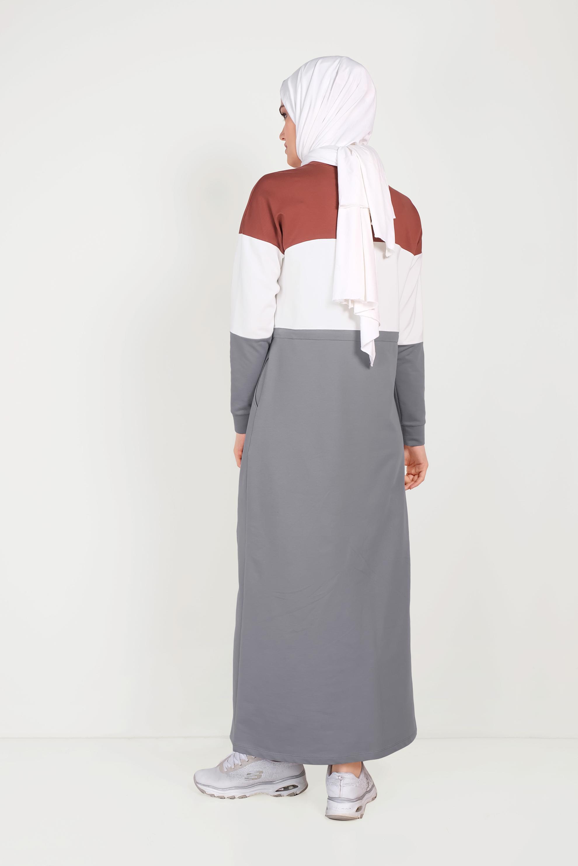 Tesettür giyim GRİ YAZI DETAYLI CEPLİ EŞOFMAN ELBİSE 40527