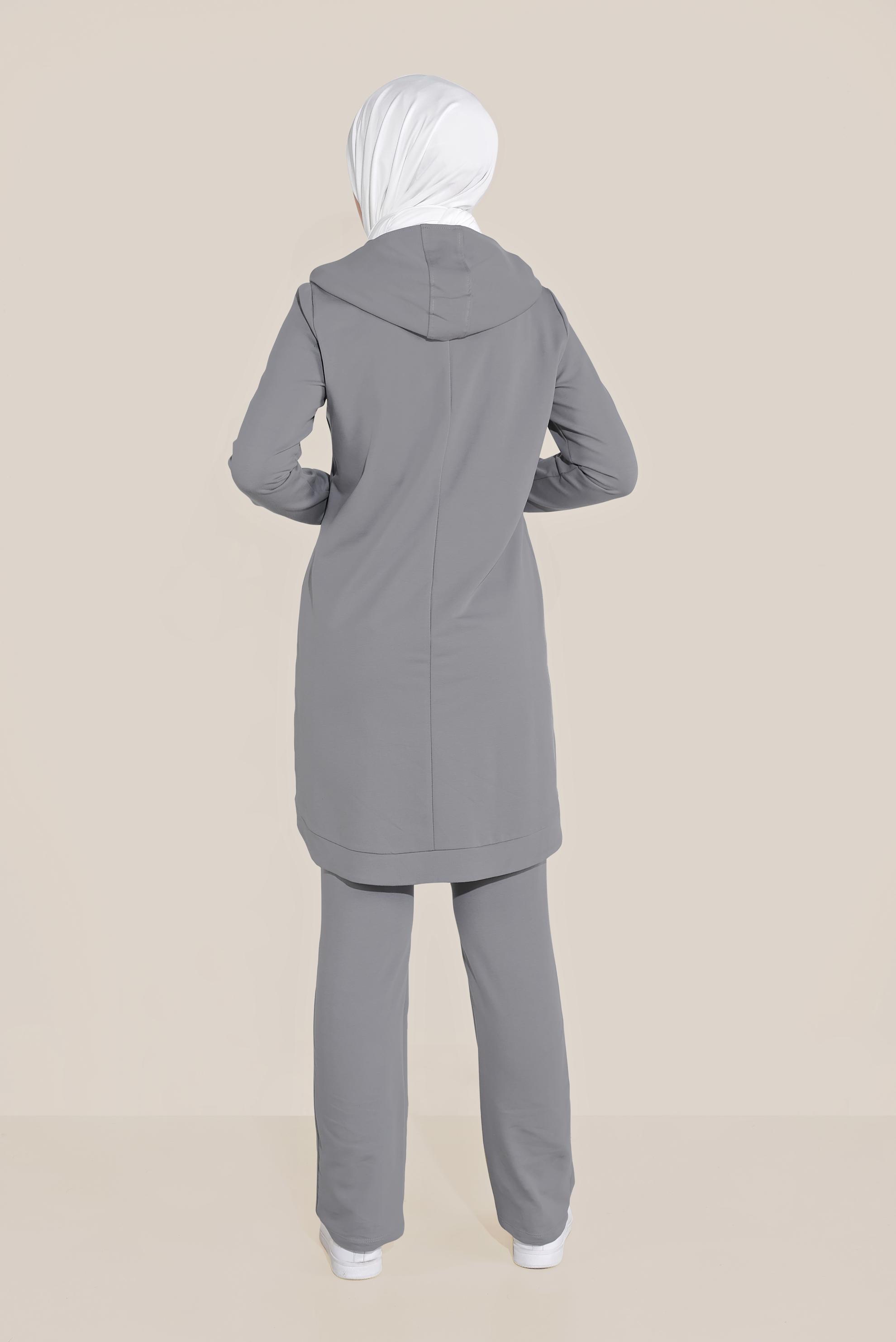 Tesettür giyim GRİ TAŞ BASKILI İKİLİ PANTOLONLU EŞOFMAN TAKIMI 40611