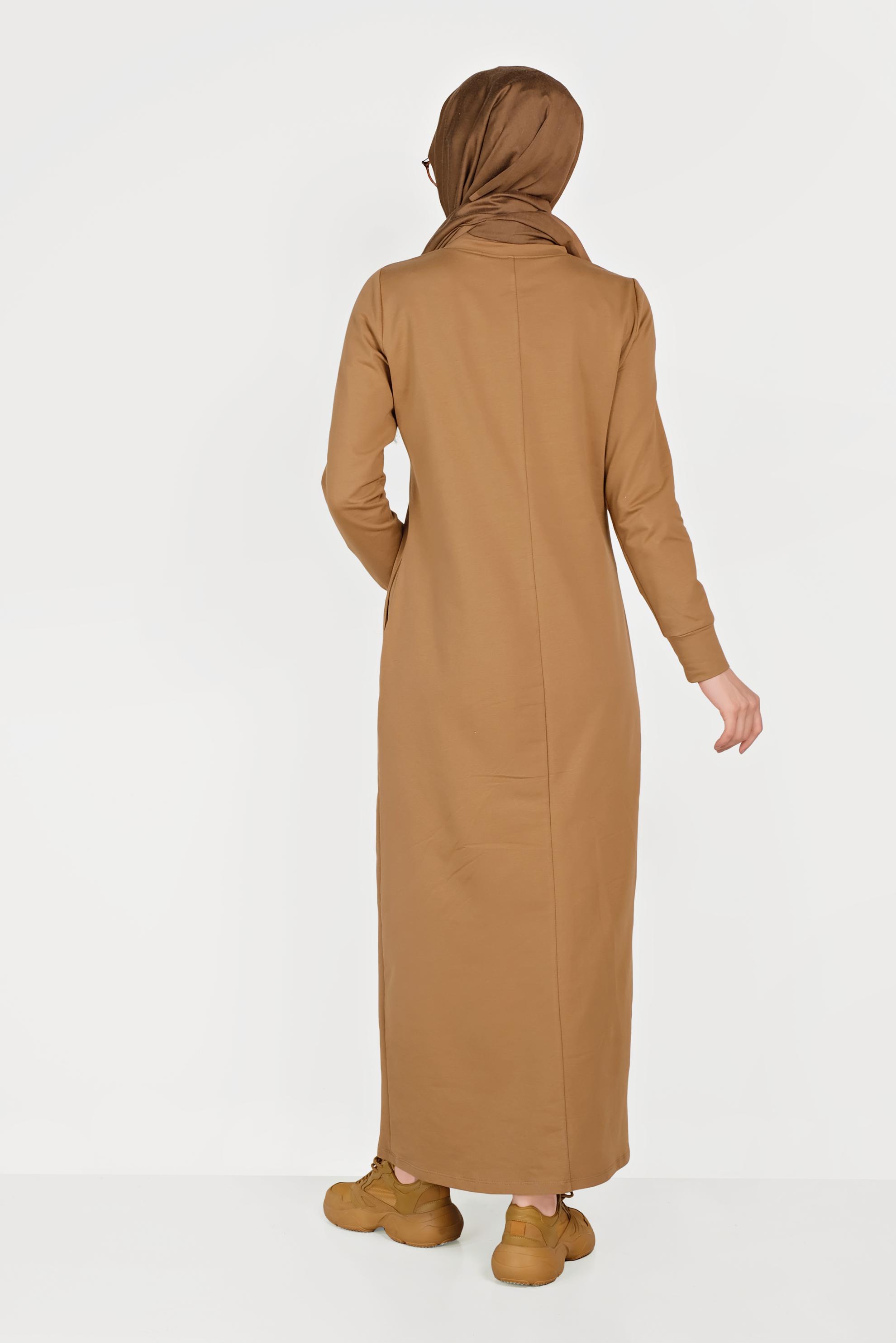 Tesettür giyim SARI PULLU VE YAZI DETAYLI EŞOFMAN ELBİSE 40653