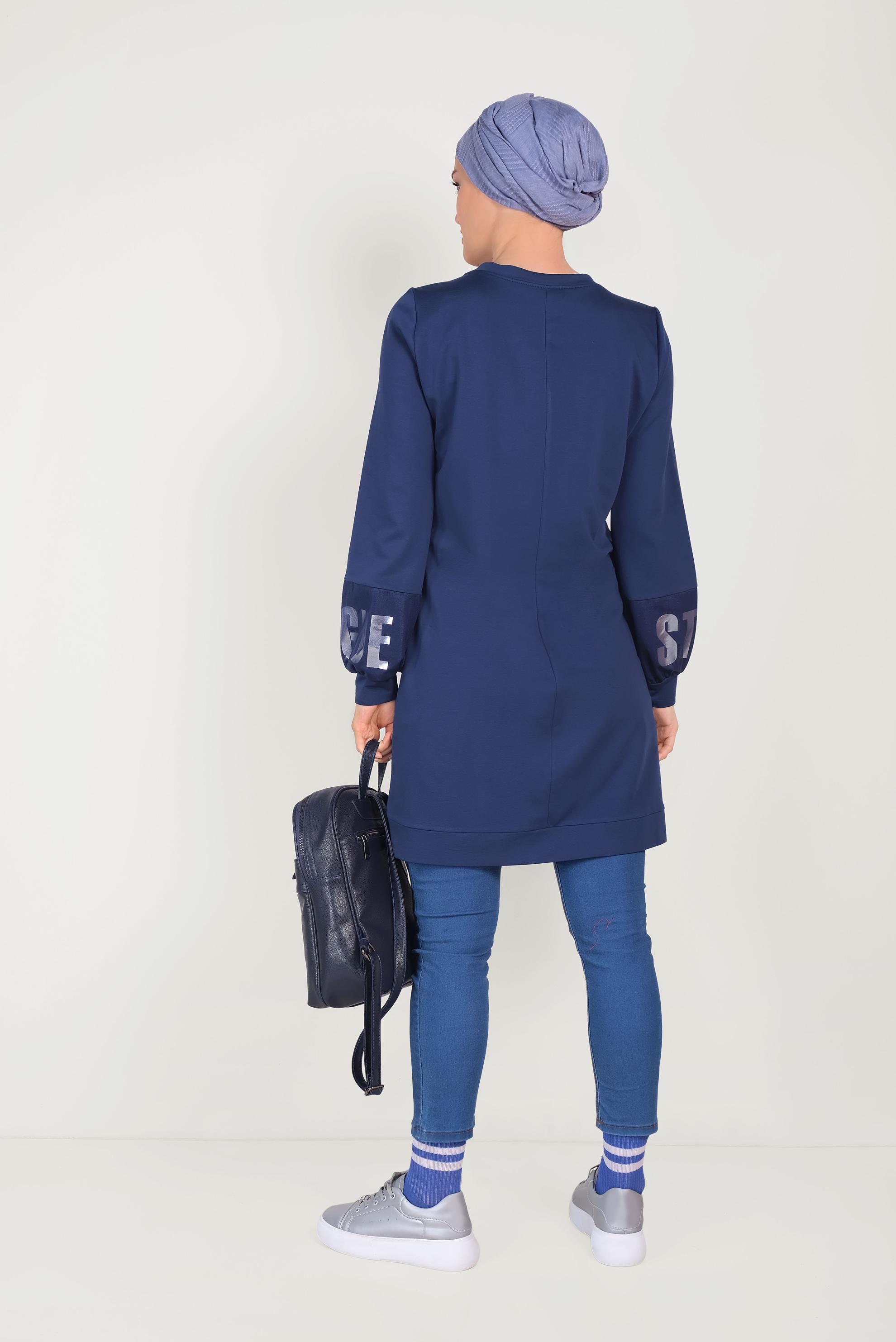 Tesettür giyim LACİVERT PAMUKLU MANŞETLERİ LASTİKLİ BASKILI EŞOFMAN TUNİK 40656 