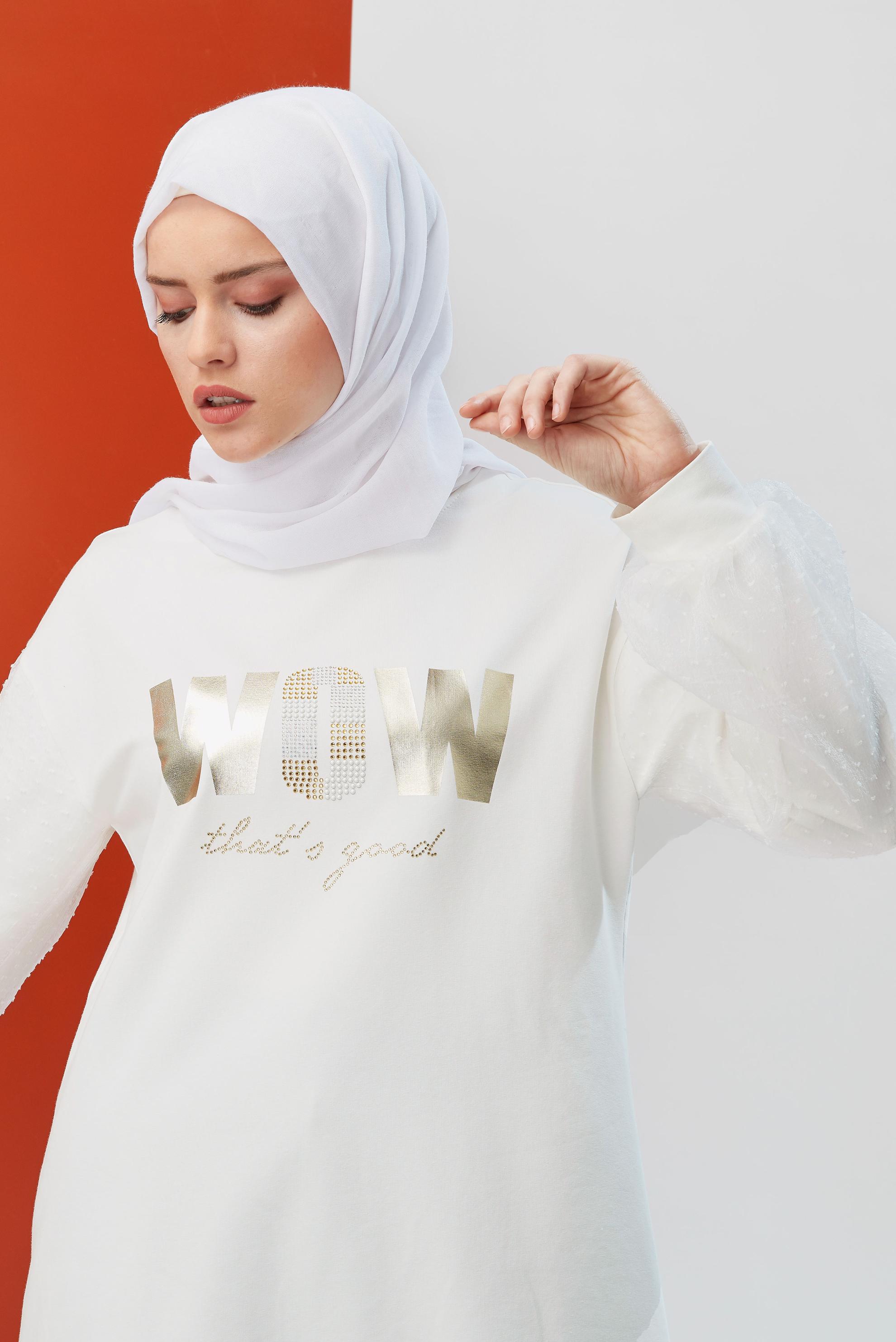 Tesettür giyim BEYAZ KOLLARI TÜLLÜ YALDIZ DETAYLI EŞOFMAN TUNİK 40660