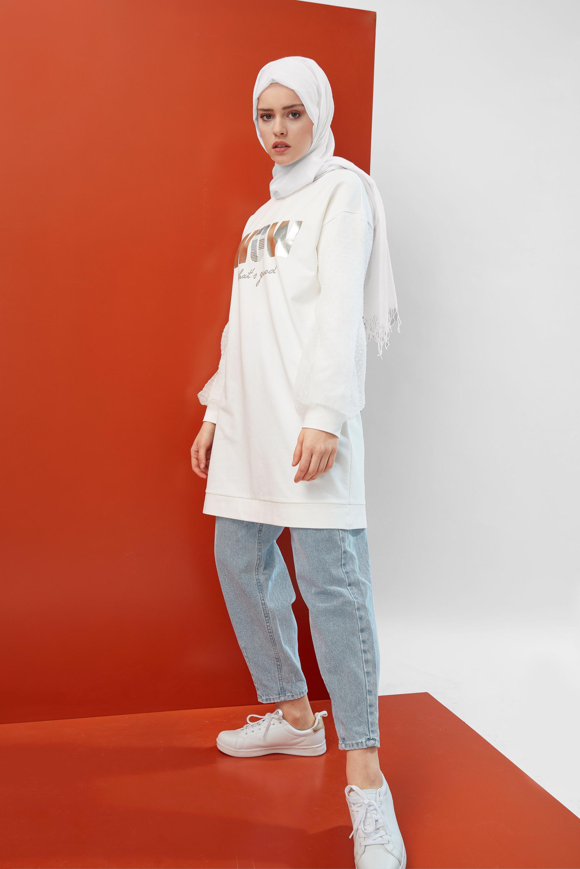 Tesettür giyim BEYAZ KOLLARI TÜLLÜ YALDIZ DETAYLI EŞOFMAN TUNİK 40660