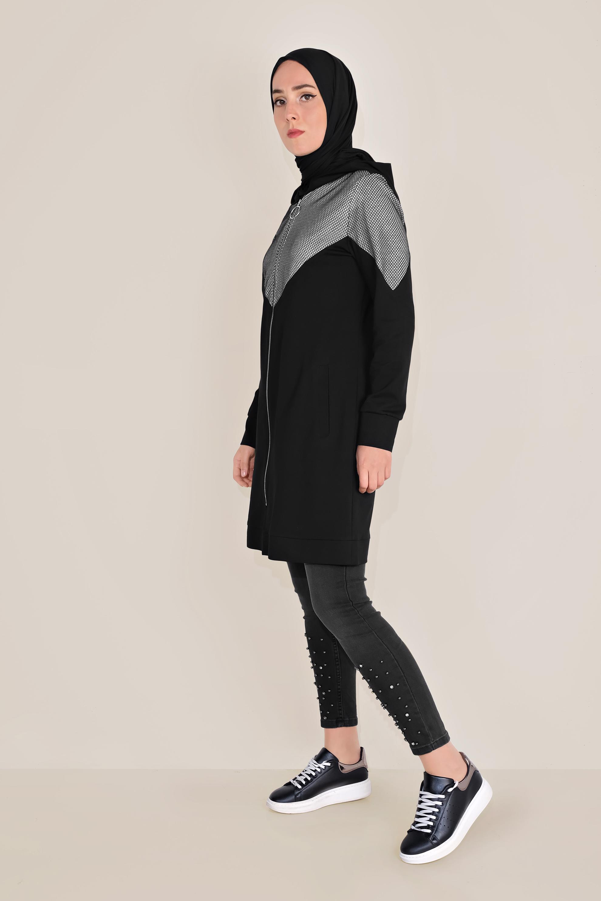 Tesettür giyim SİYAH PAMUKLU FİLE DETAYLI FERMUARLI EŞOFMAN TUNİK 40679 