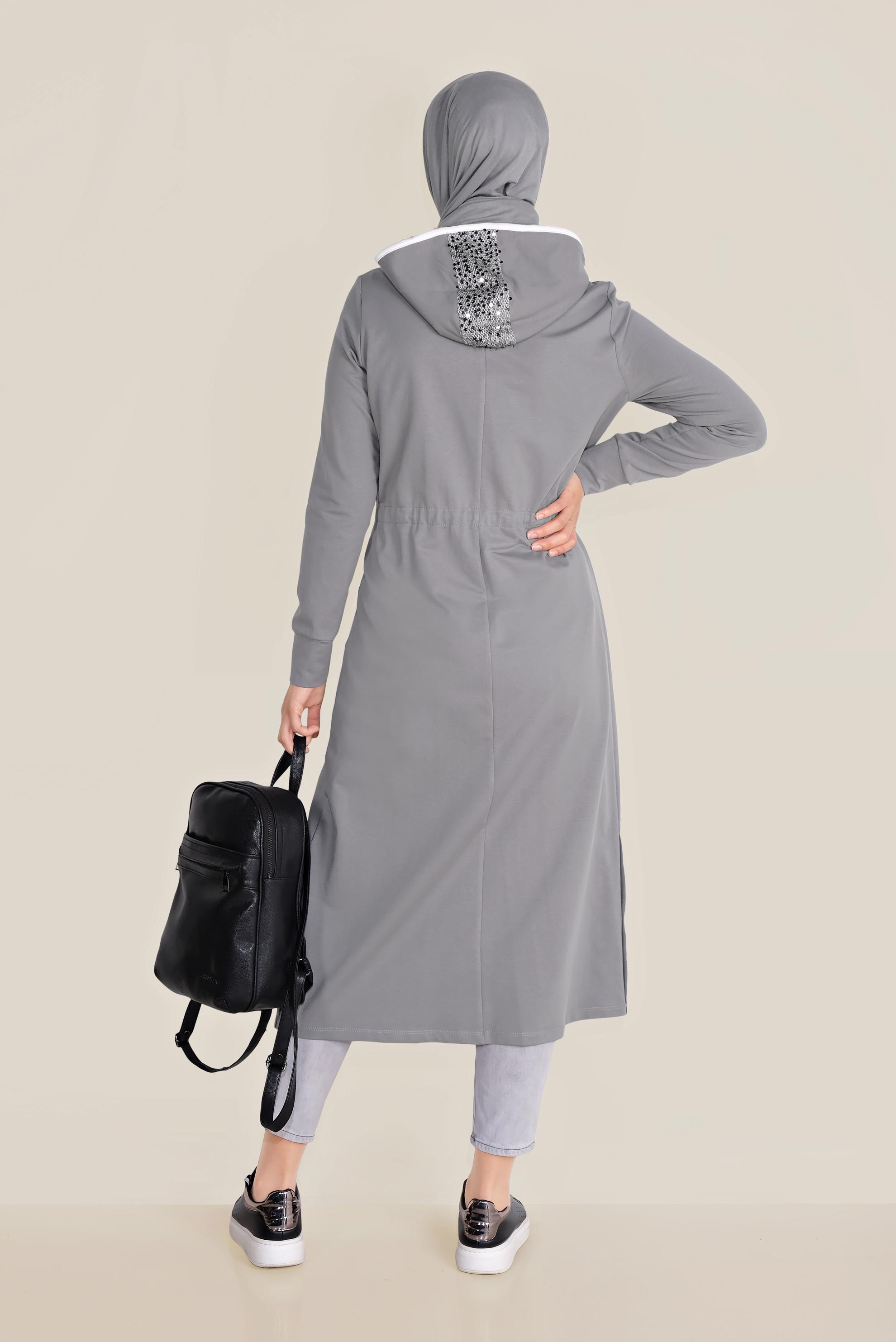 Tesettür giyim GRİ BELDEN BÜZGÜLÜ KAPÜŞONLU EŞOFMAN TUNİK 40680